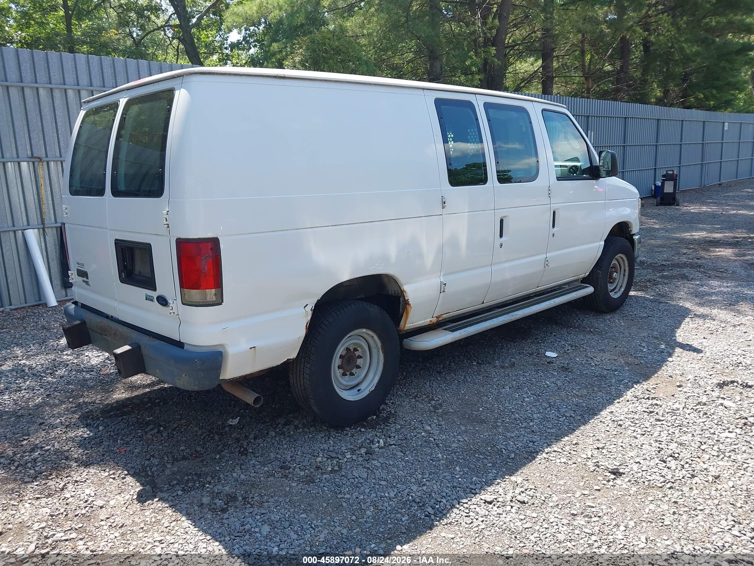 2012 Ford E-250 Commercial Белый vin: 1FTNE2EW0CDA24571