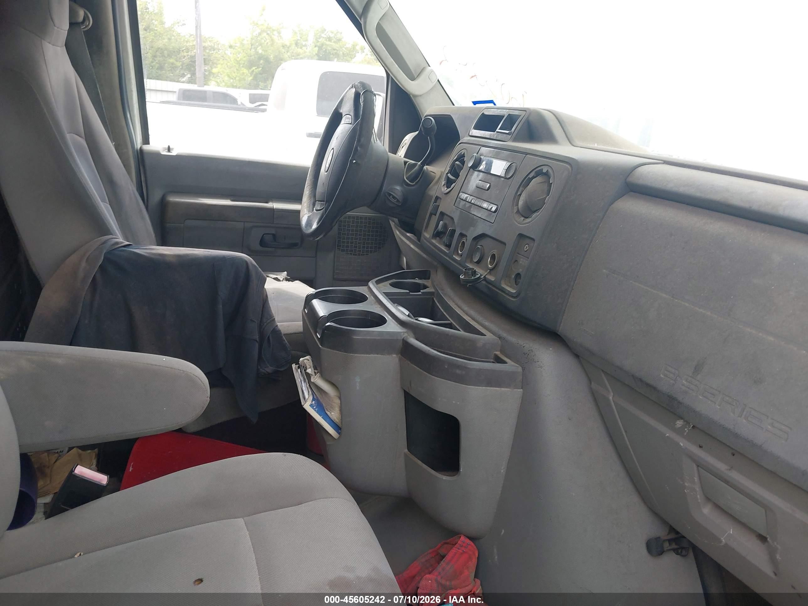 2012 Ford E-250 Commercial White vin: 1FTNE2EW0CDA84396