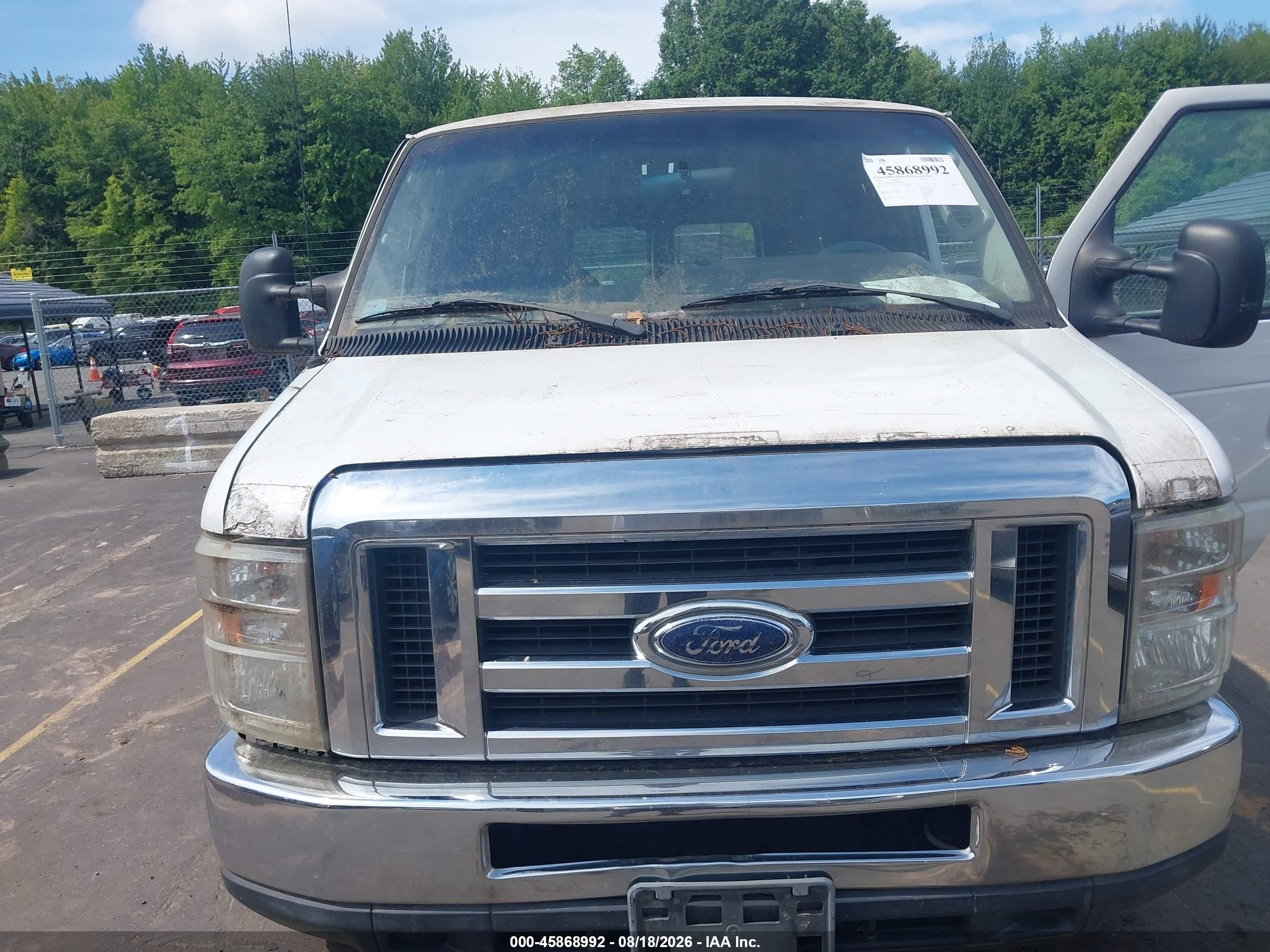 2012 Ford E-250 Commercial Белый vin: 1FTNE2EW0CDB36853