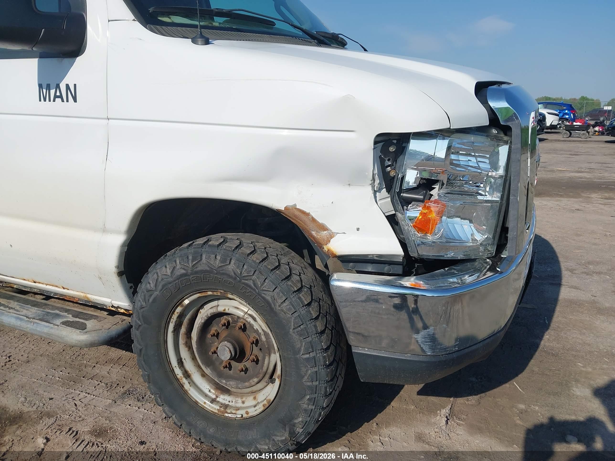 2013 Ford E-250 Commercial White vin: 1FTNE2EW0DDA11790