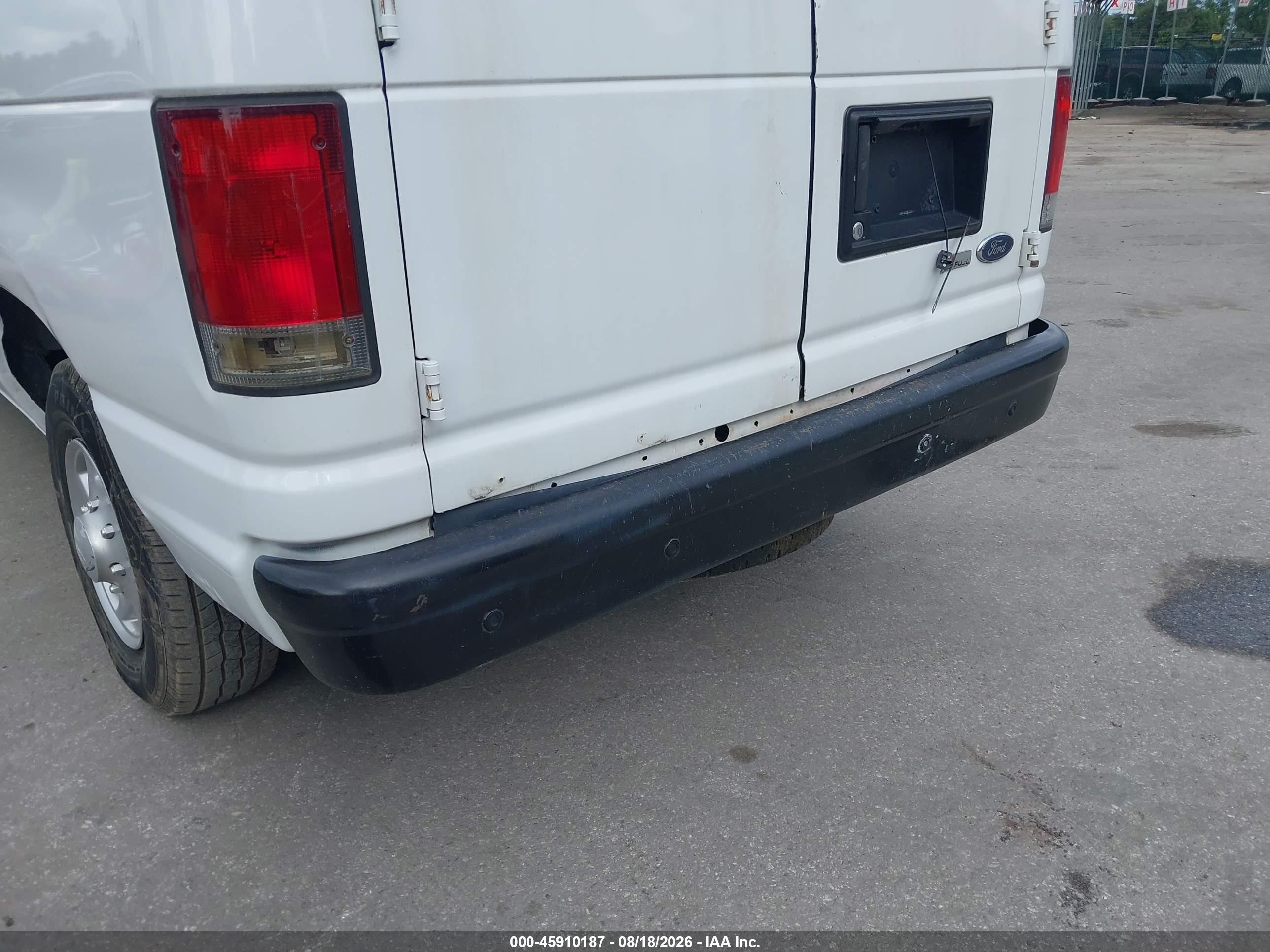 2014 Ford E-250 Commercial White vin: 1FTNE2EW0EDA20149