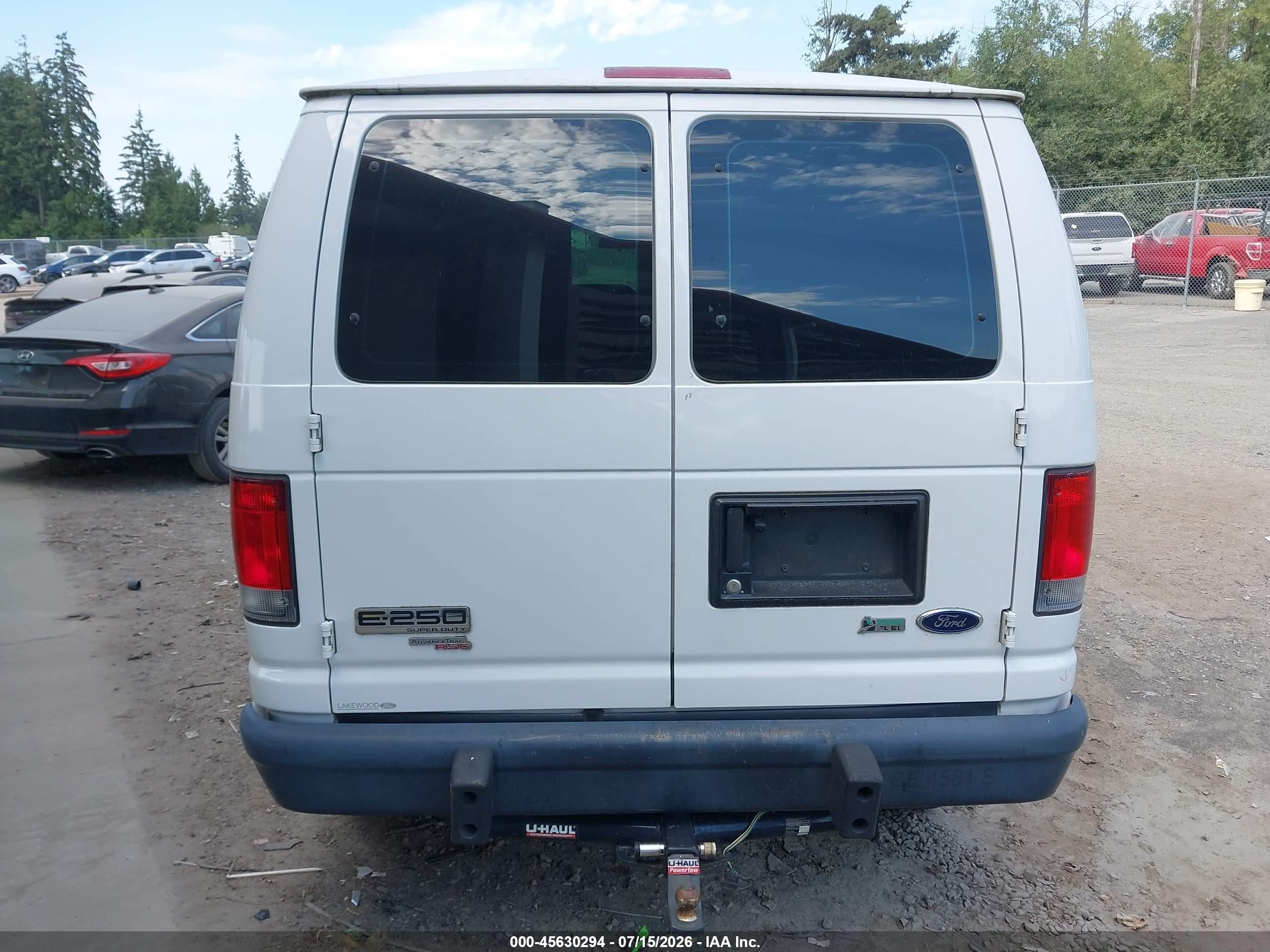 2014 Ford E-250 Commercial Белый vin: 1FTNE2EW0EDA31829