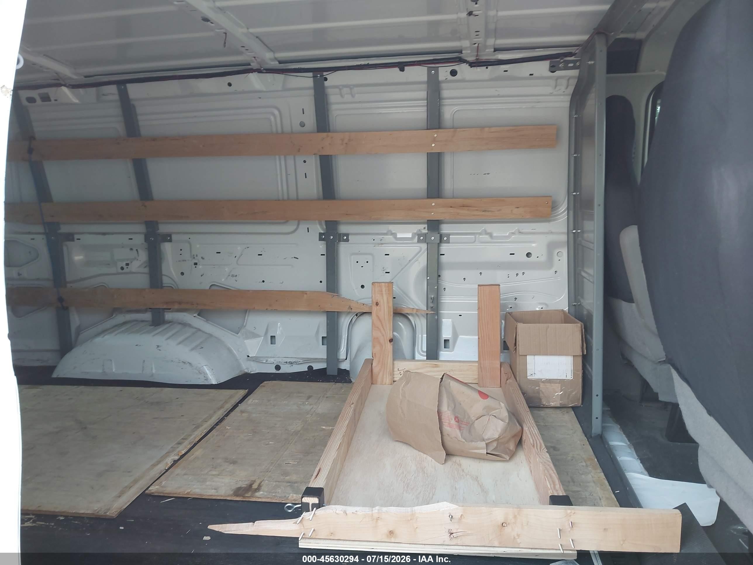 2014 Ford E-250 Commercial Белый vin: 1FTNE2EW0EDA31829