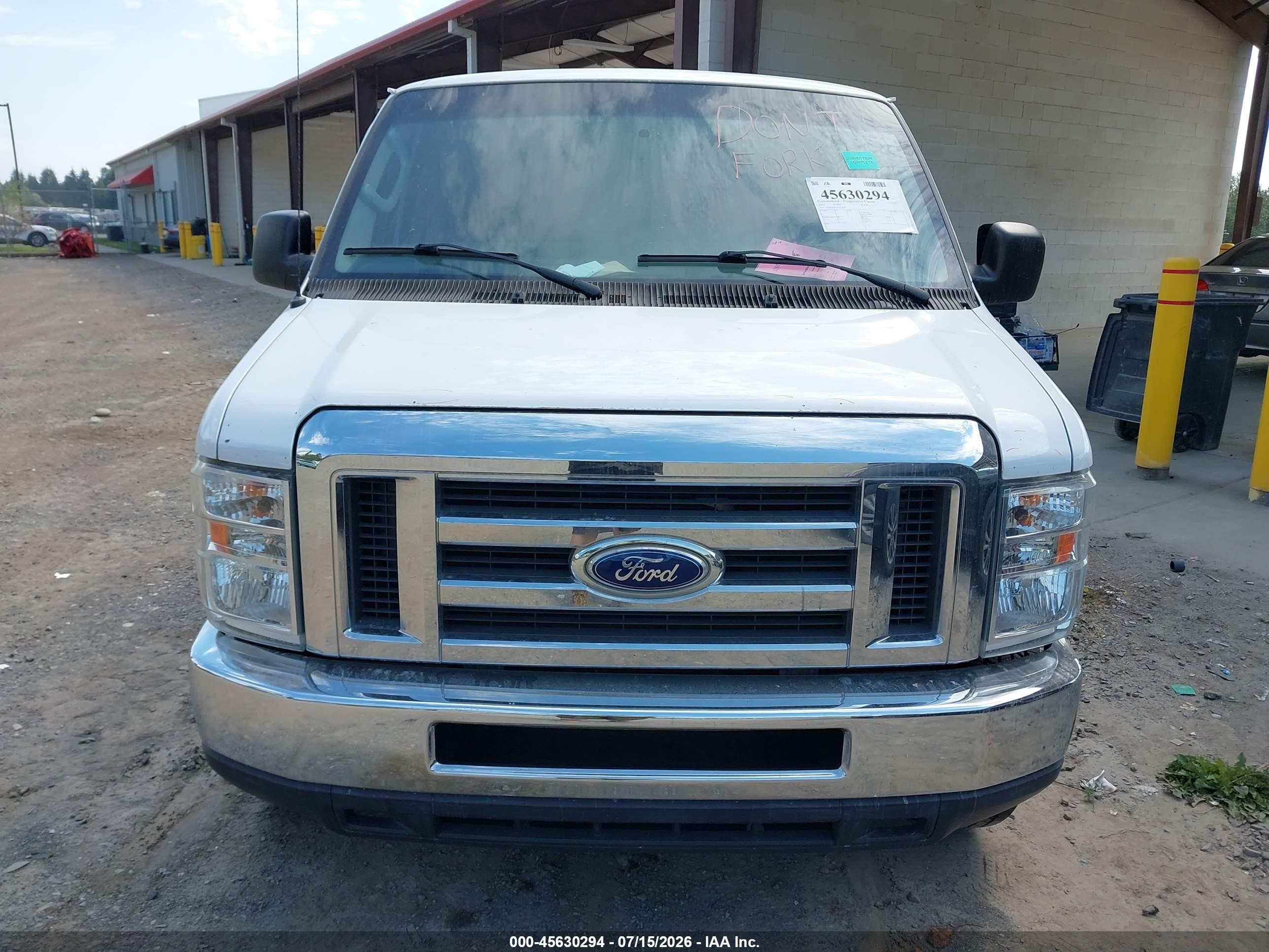 2014 Ford E-250 Commercial Белый vin: 1FTNE2EW0EDA31829
