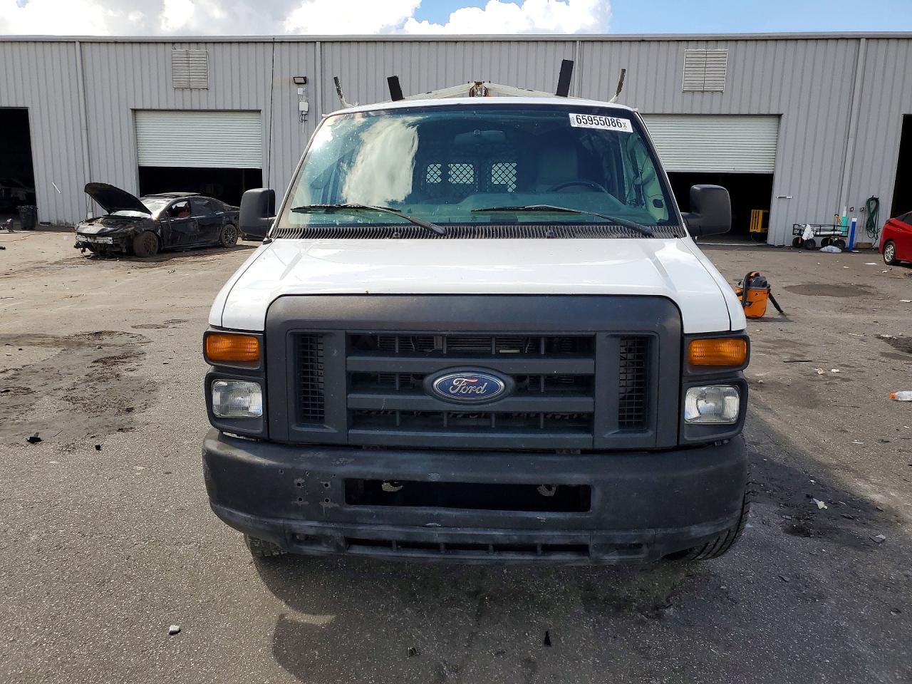 2010 Ford Econoline E250 Van White vin: 1FTNE2EW1ADA88034
