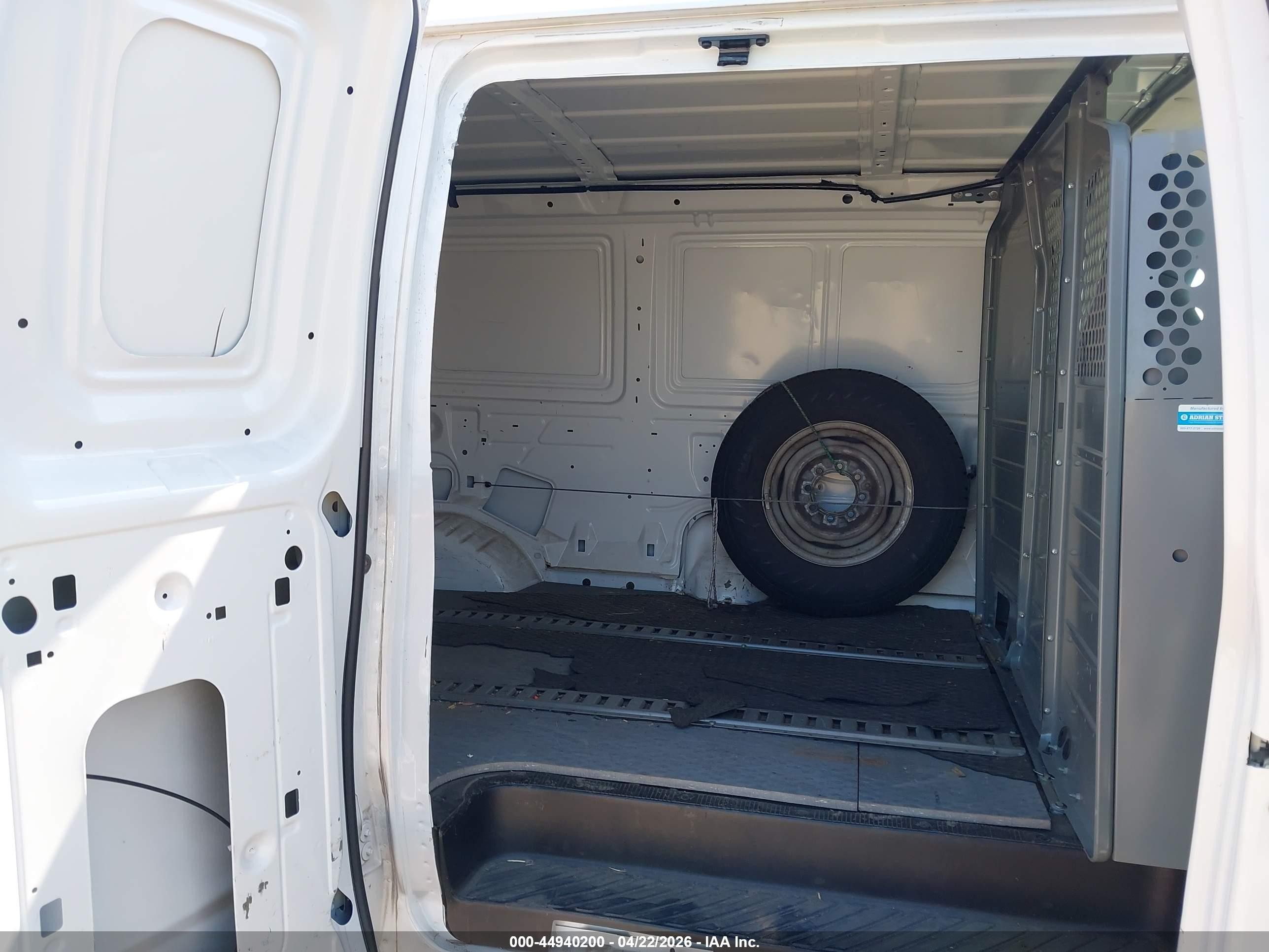 2012 Ford E-250 Commercial White vin: 1FTNE2EW1CDA42089