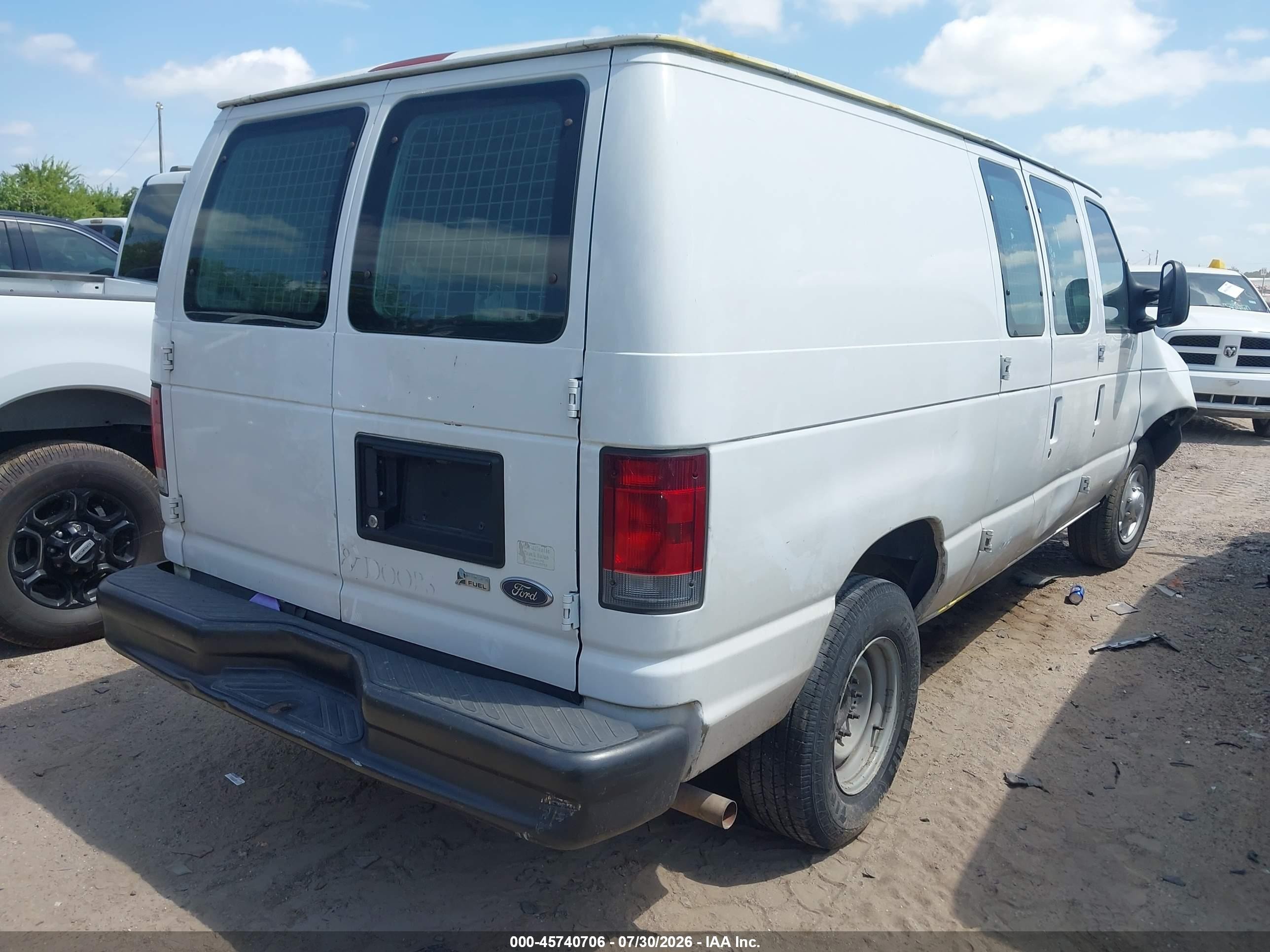 2012 Ford E-250 Commercial White vin: 1FTNE2EW1CDA70877