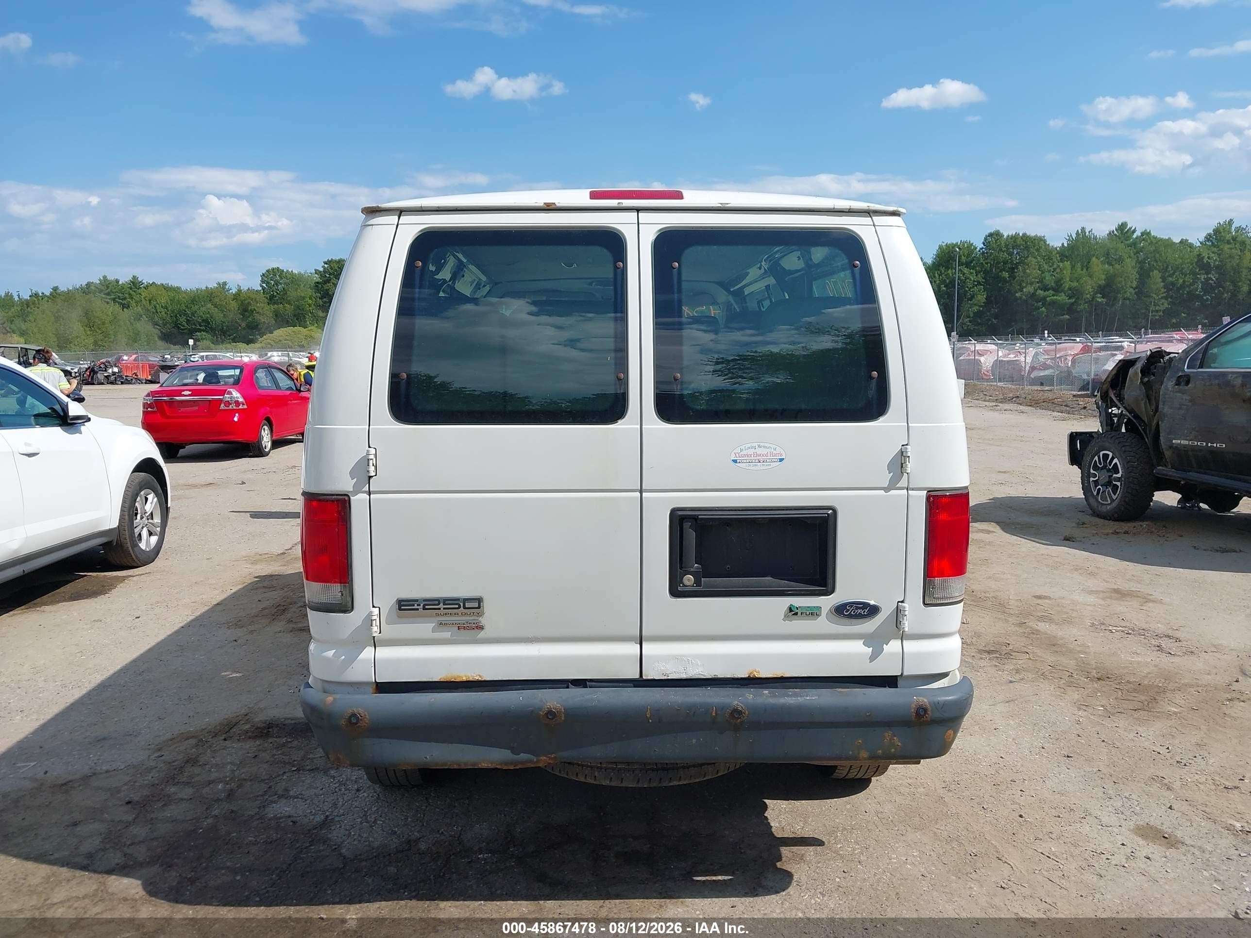2013 Ford E-250 Commercial White vin: 1FTNE2EW1DDB16399