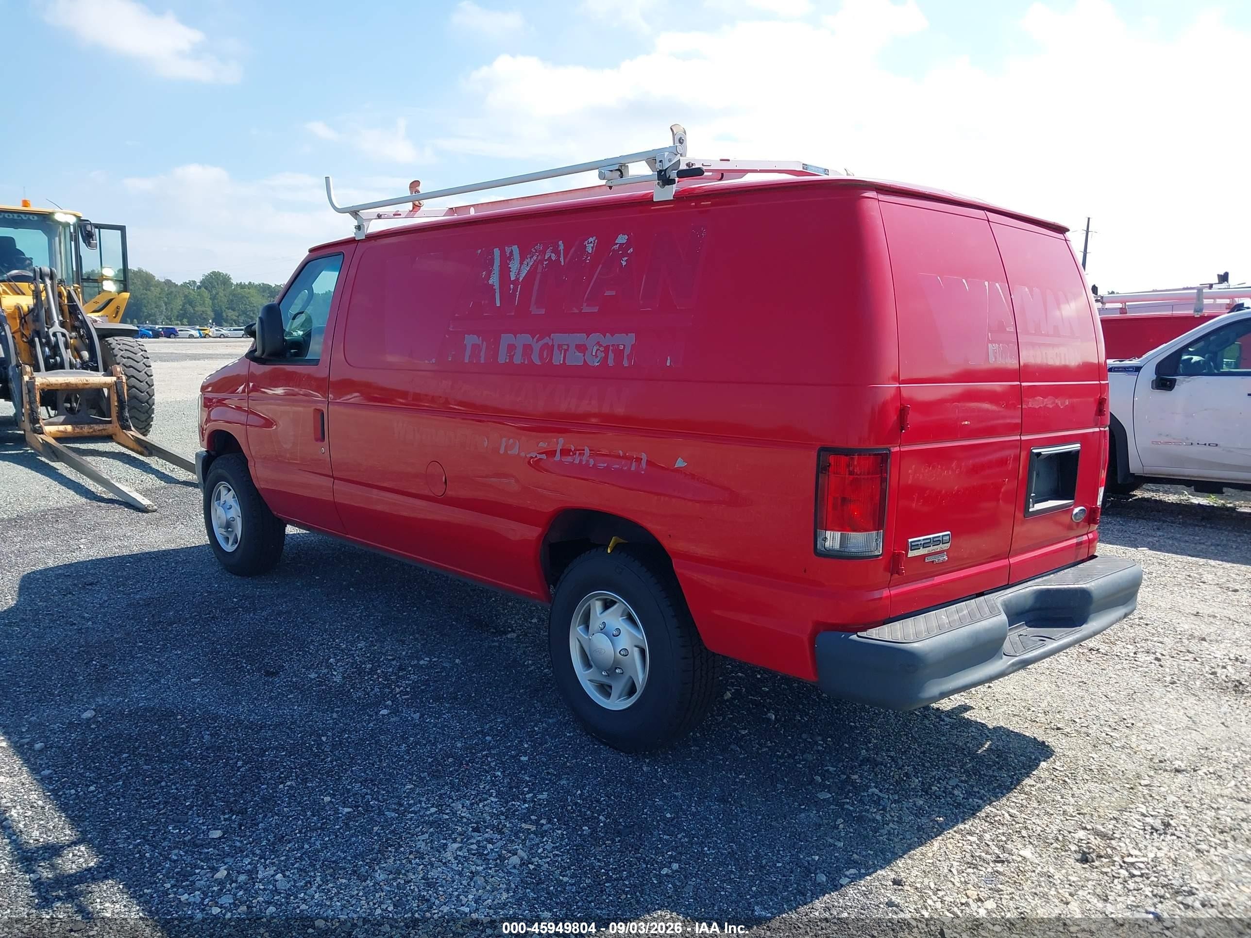 2014 Ford E-250 Commercial Red vin: 1FTNE2EW1EDB18445