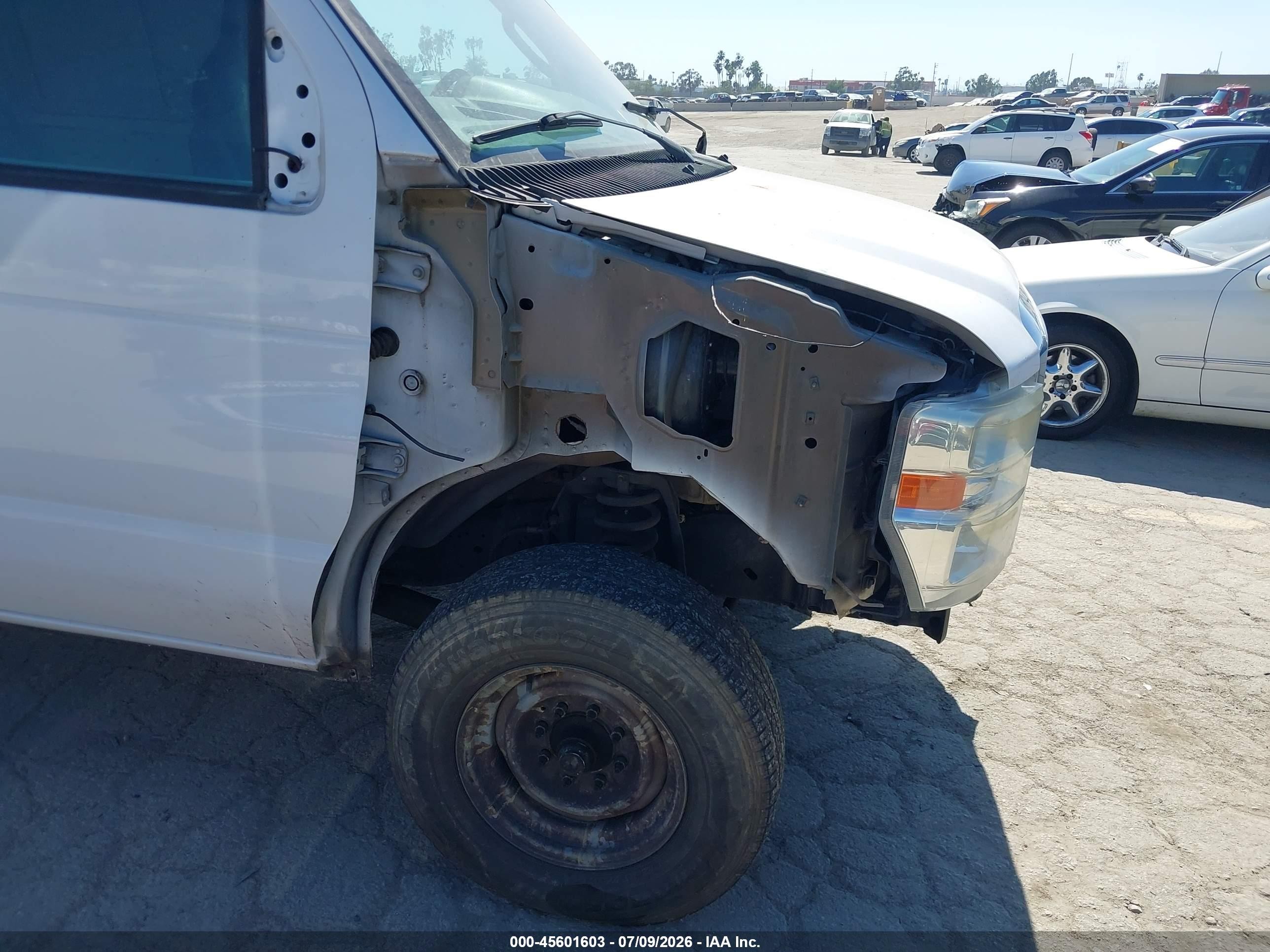 2012 Ford E-250 Commercial Белый vin: 1FTNE2EW2CDA40805