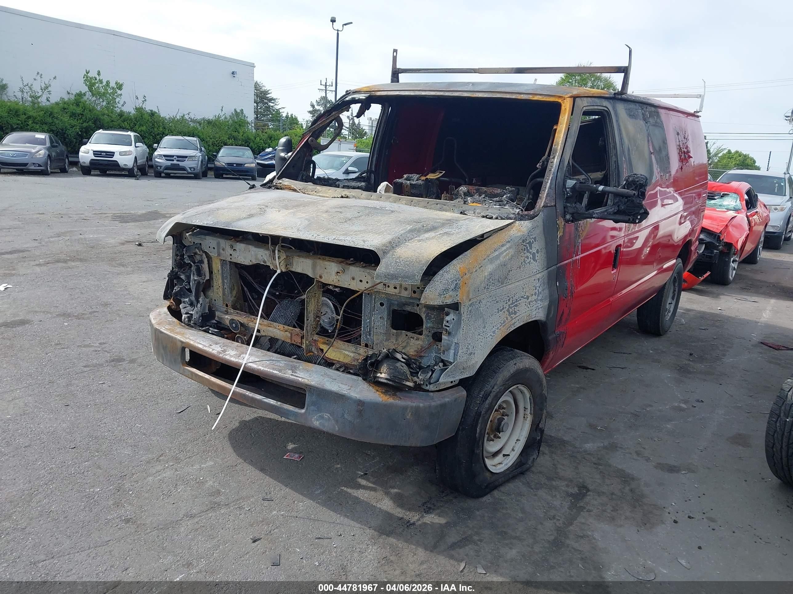 2012 Ford E-250 Commercial Red vin: 1FTNE2EW2CDB09833