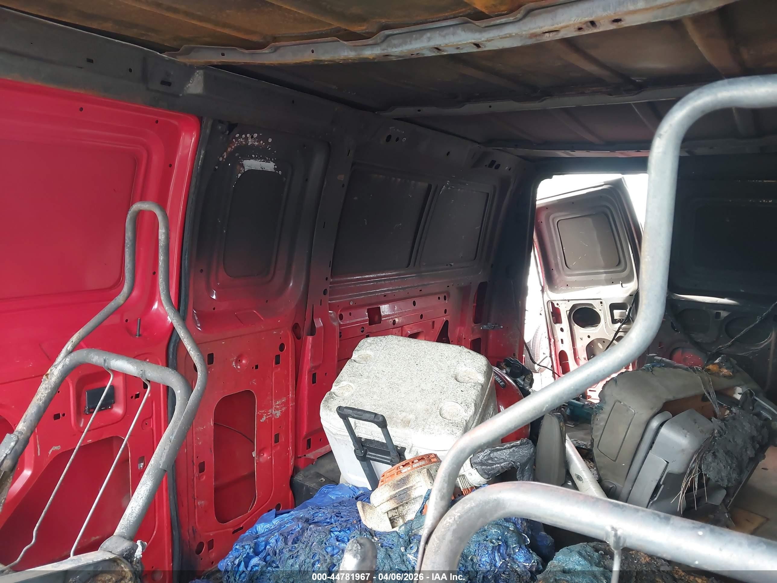 2012 Ford E-250 Commercial Red vin: 1FTNE2EW2CDB09833