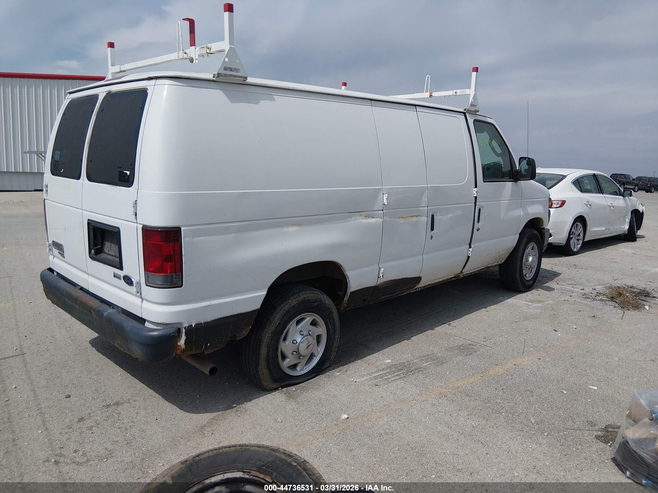 2013 Ford E-250 Commercial White vin: 1FTNE2EW2DDA14223