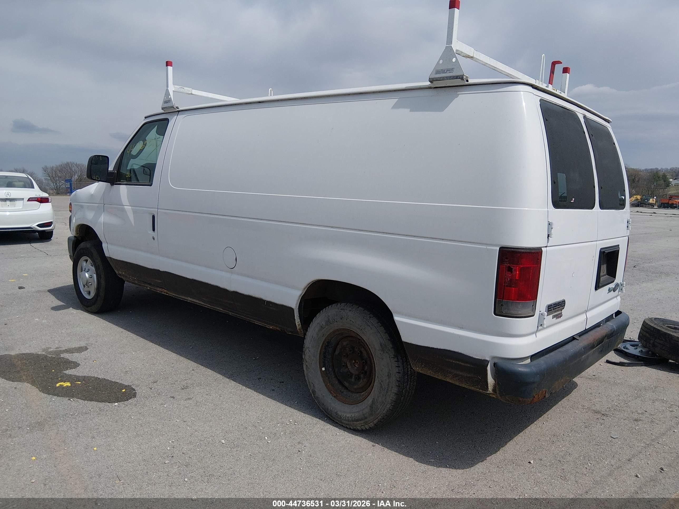 2013 Ford E-250 Commercial White vin: 1FTNE2EW2DDA14223
