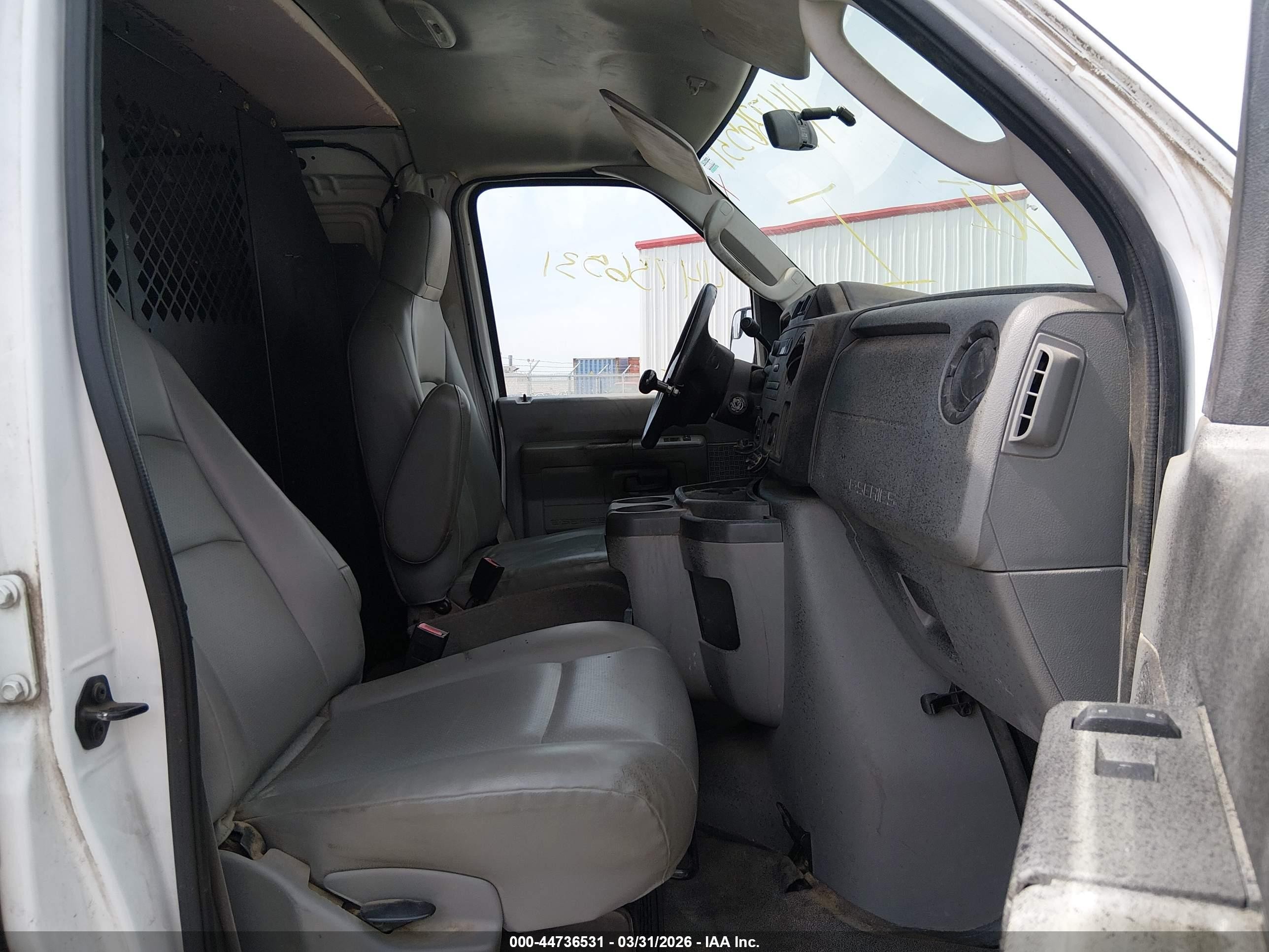 2013 Ford E-250 Commercial White vin: 1FTNE2EW2DDA14223