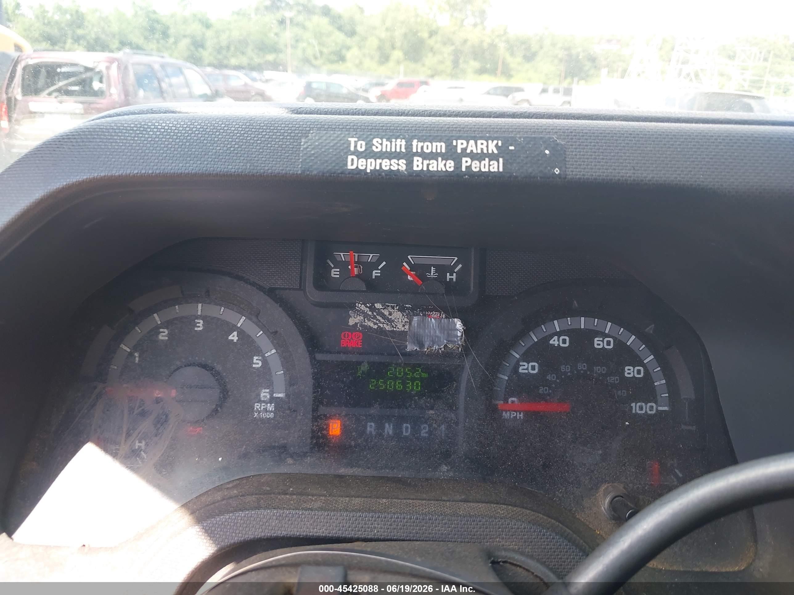 2013 Ford E-250 Commercial/recreational Yellow vin: 1FTNE2EW2DDA24508