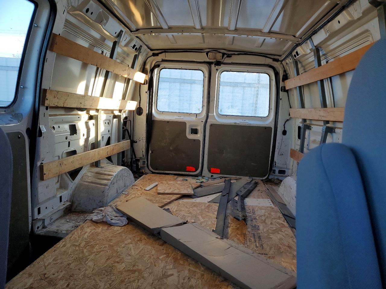 2013 Ford Econoline E250 Van White vin: 1FTNE2EW2DDA80237