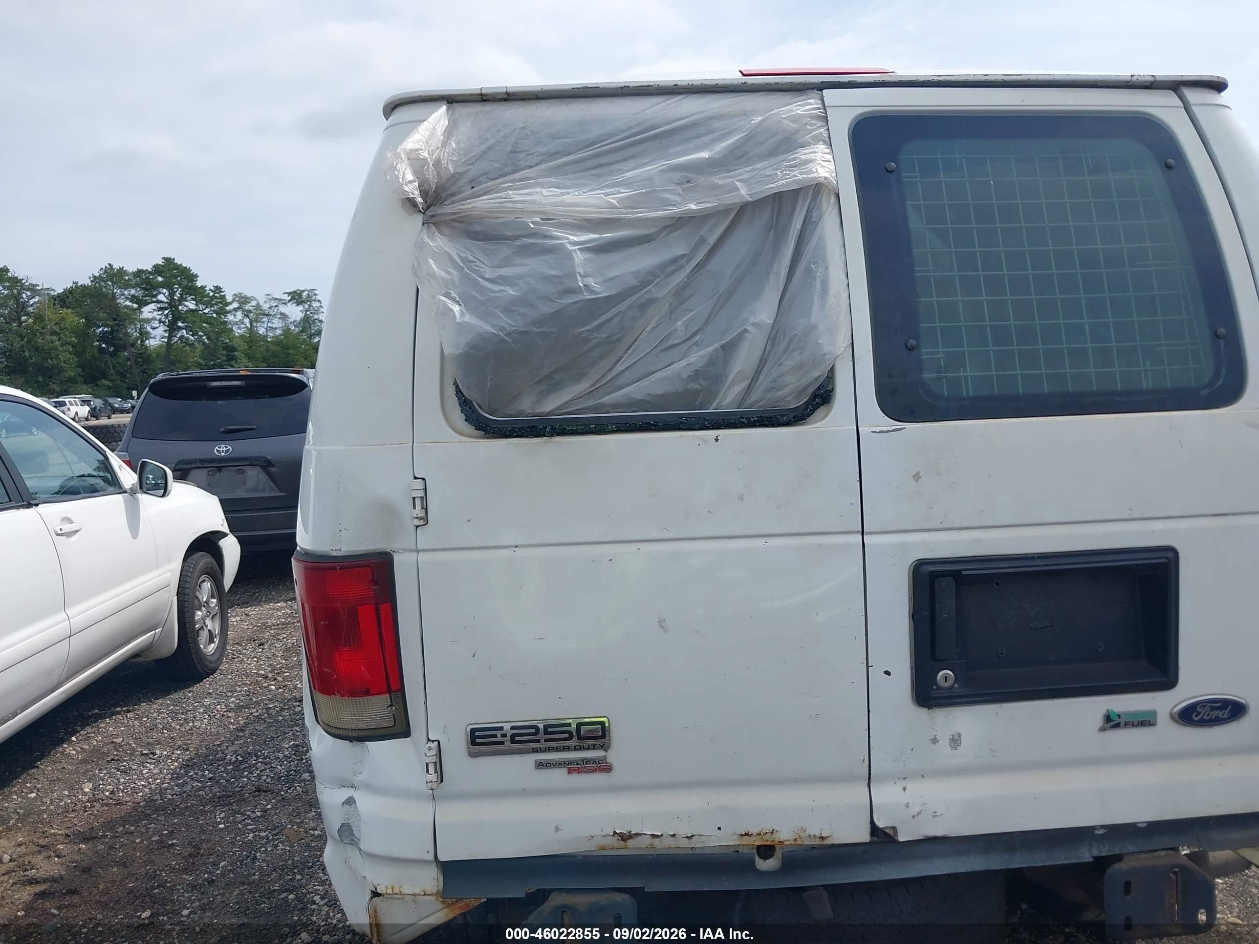 2011 Ford E-250 Commercial White vin: 1FTNE2EW3BDA74055