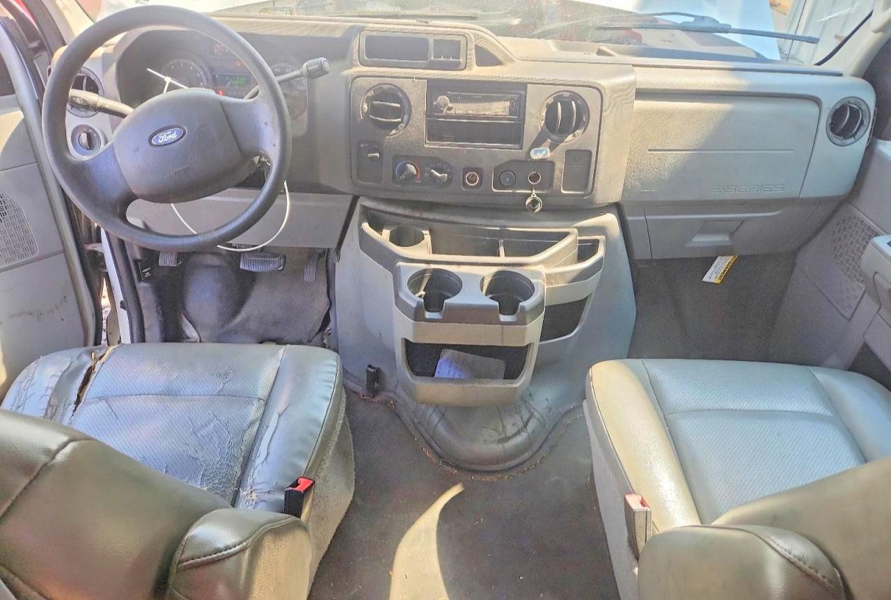 2011 Ford Econoline E250 Van Белый vin: 1FTNE2EW3BDA76419