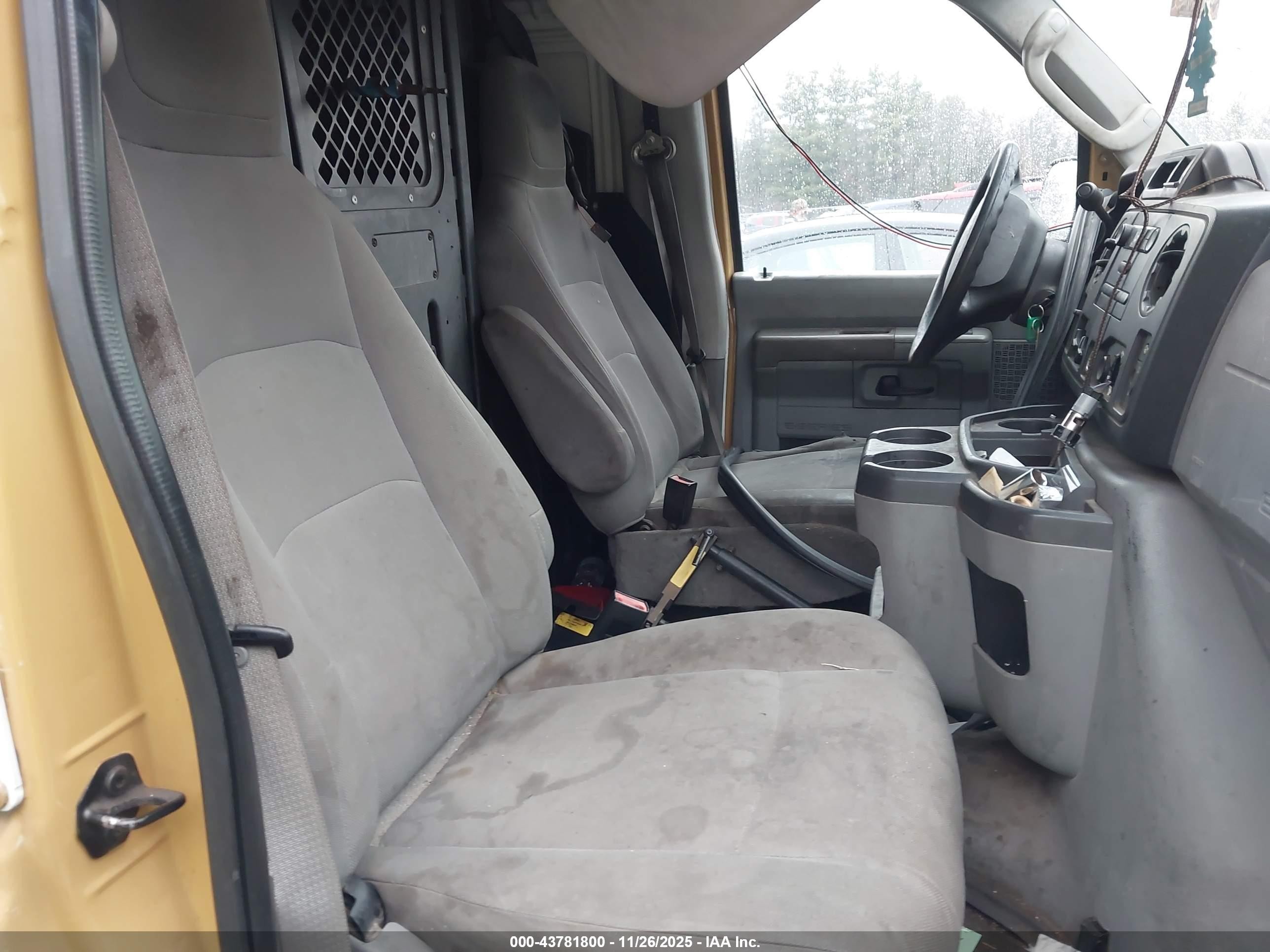2012 Ford E-250 Commercial White vin: 1FTNE2EW3CDA52123