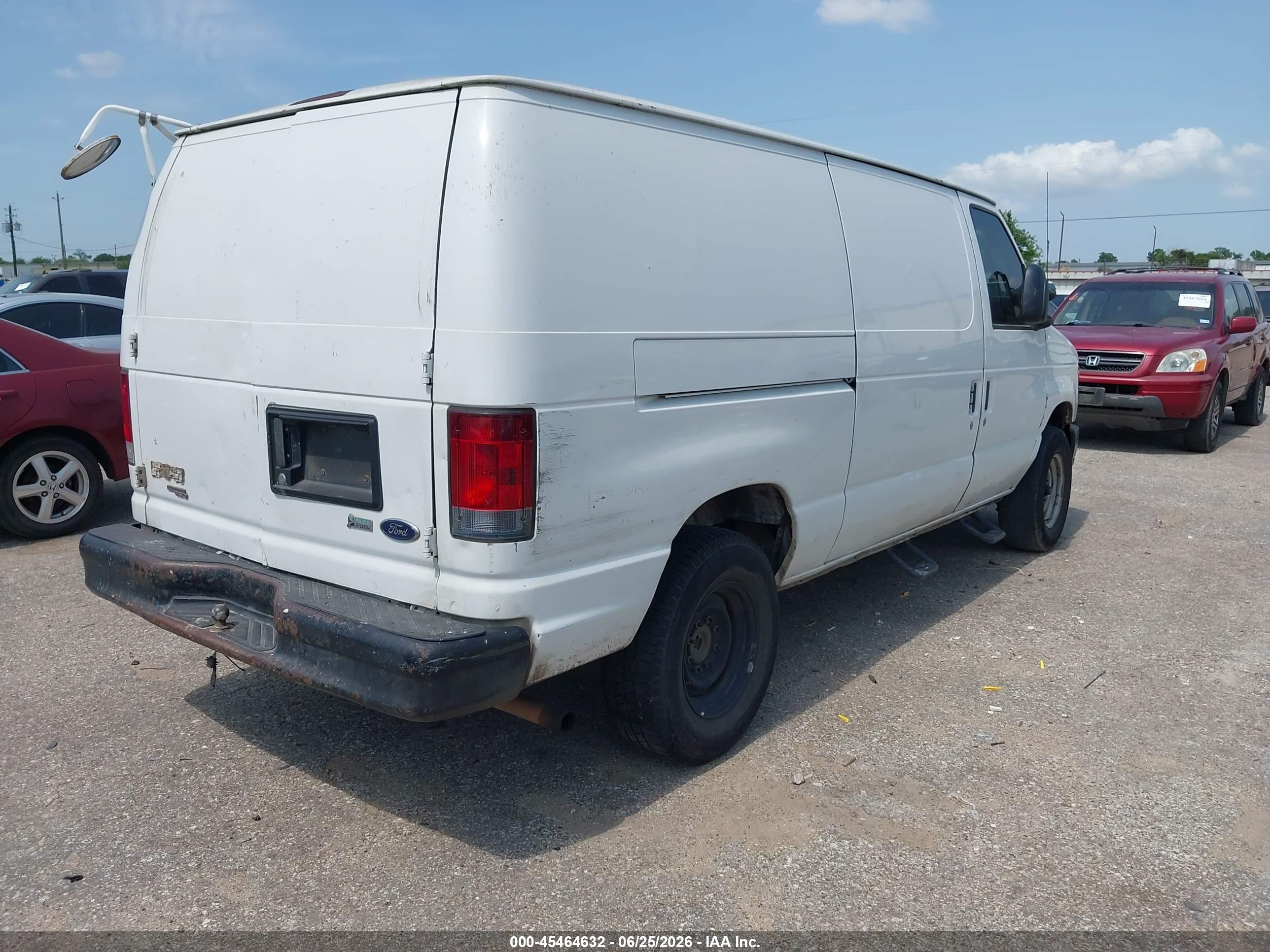 2012 Ford E-250 Commercial/recreational White vin: 1FTNE2EW3CDB07007