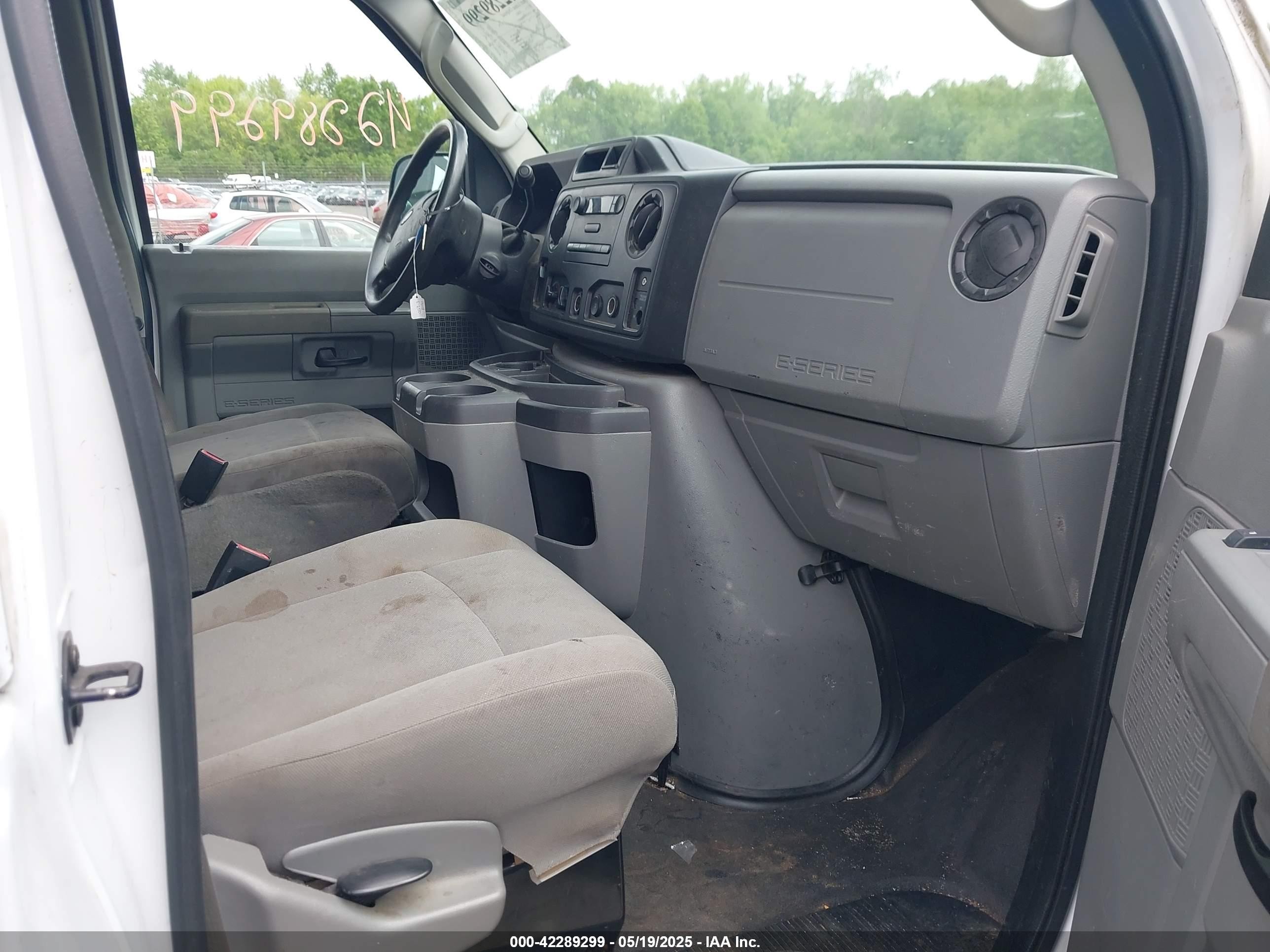 2013 Ford E-250 Commercial vin: 1FTNE2EW3DDA31287