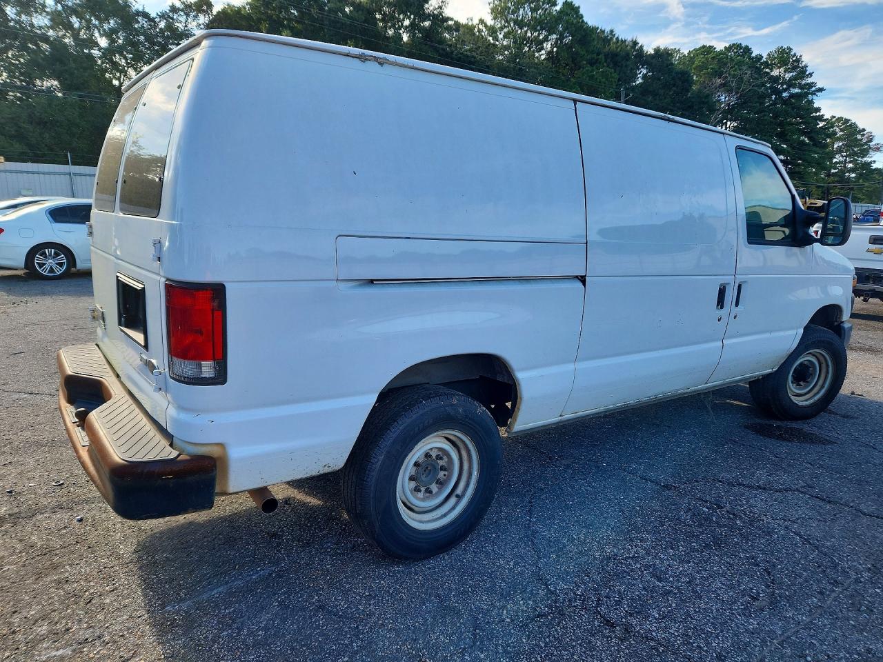 2013 Ford Econoline E250 Van White vin: 1FTNE2EW3DDB09048
