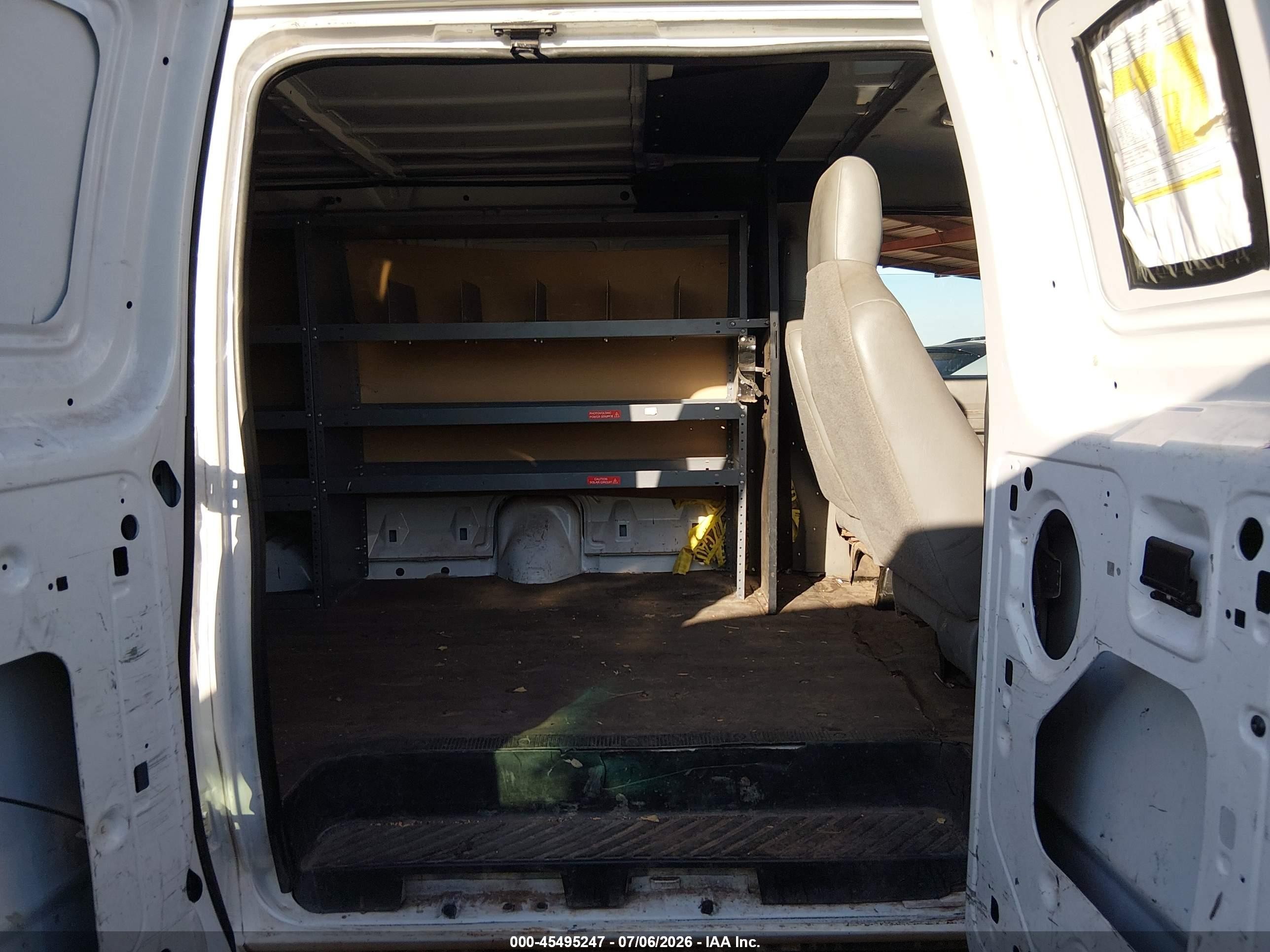 2012 Ford E-250 Commercial/recreational White vin: 1FTNE2EW4CDB17335