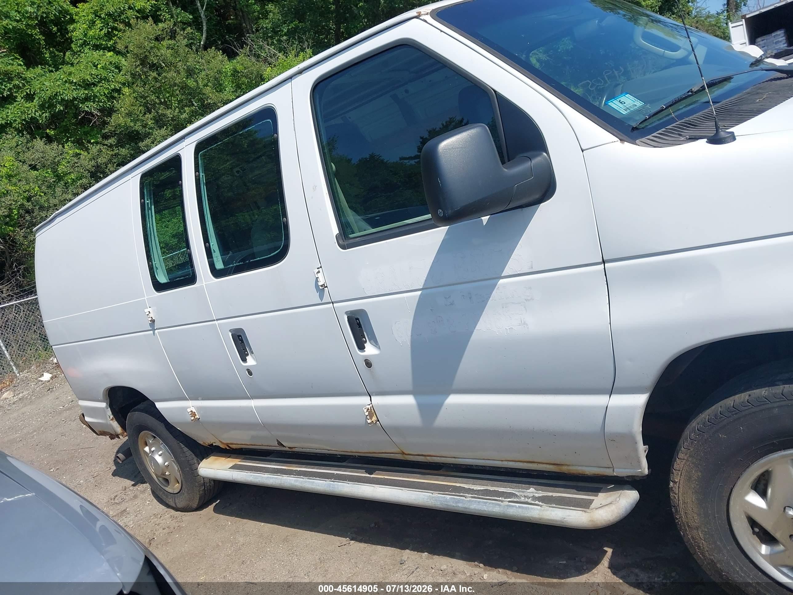 2013 Ford E-250 Commercial White vin: 1FTNE2EW4DDA26230