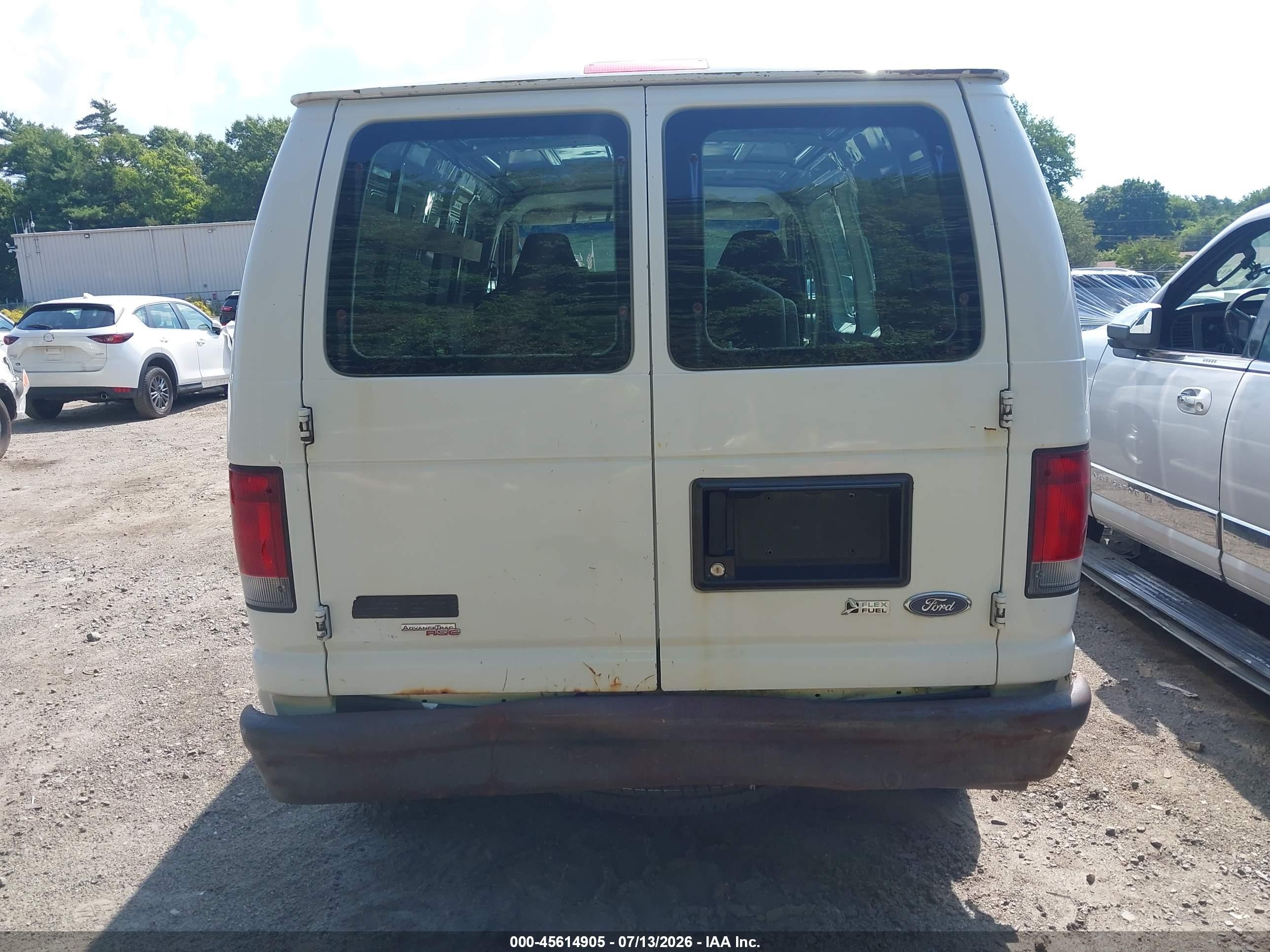 2013 Ford E-250 Commercial White vin: 1FTNE2EW4DDA26230