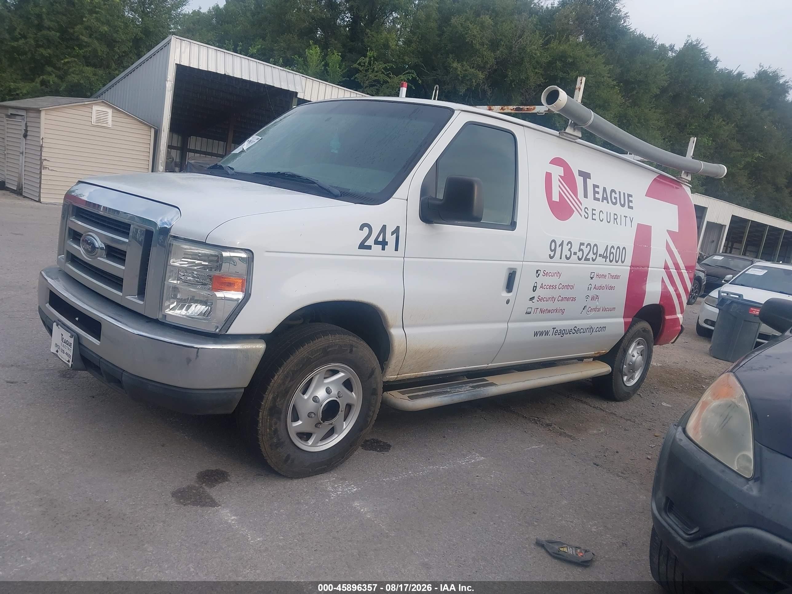 2013 Ford E-250 Commercial White vin: 1FTNE2EW4DDA31668