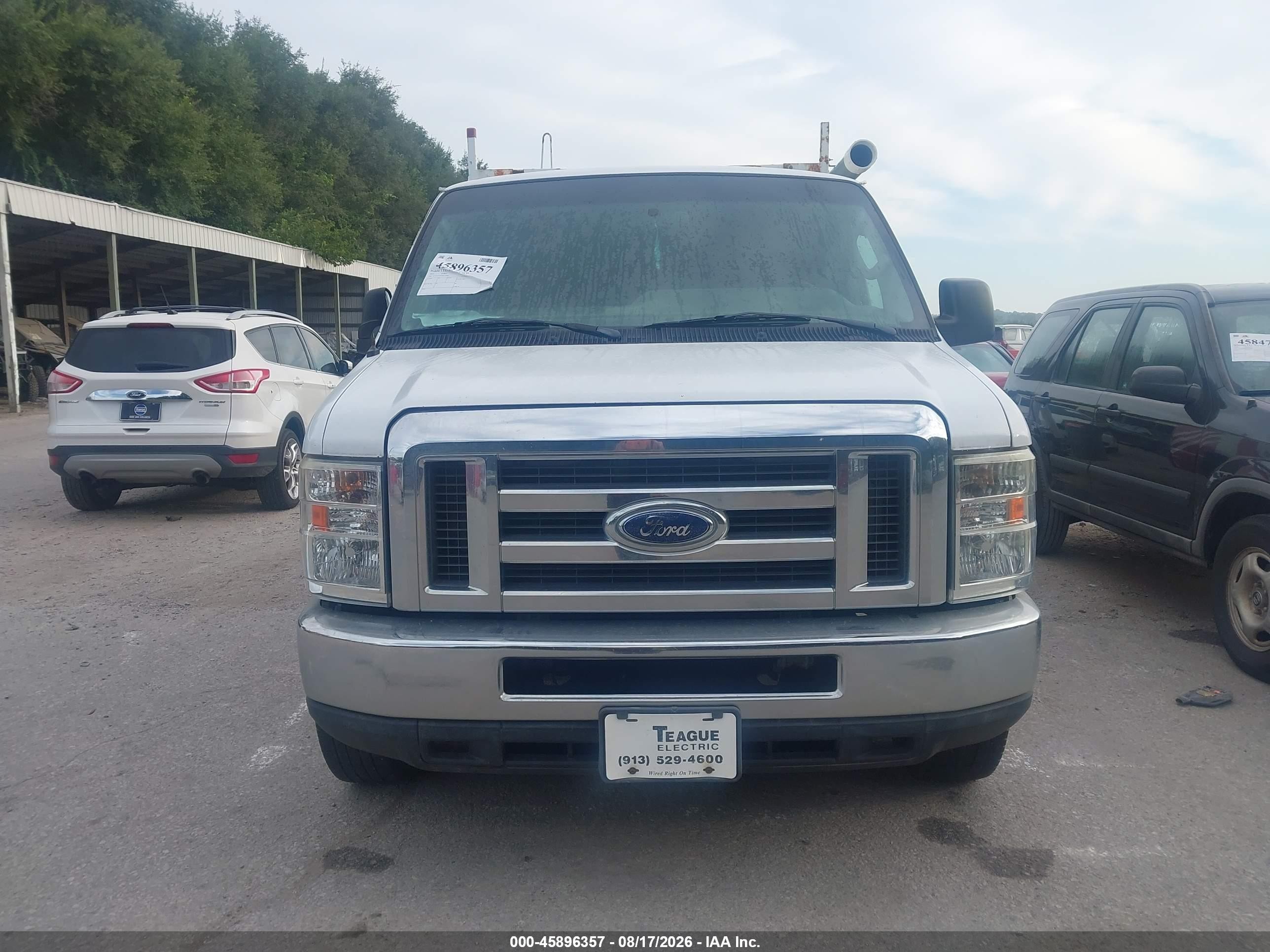 2013 Ford E-250 Commercial White vin: 1FTNE2EW4DDA31668