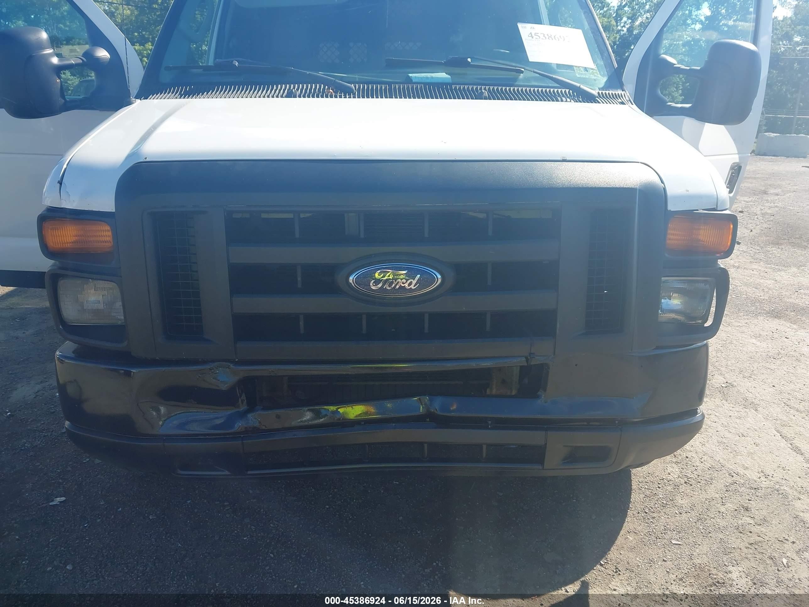 2011 Ford E-250 Commercial White vin: 1FTNE2EW5BDA08834