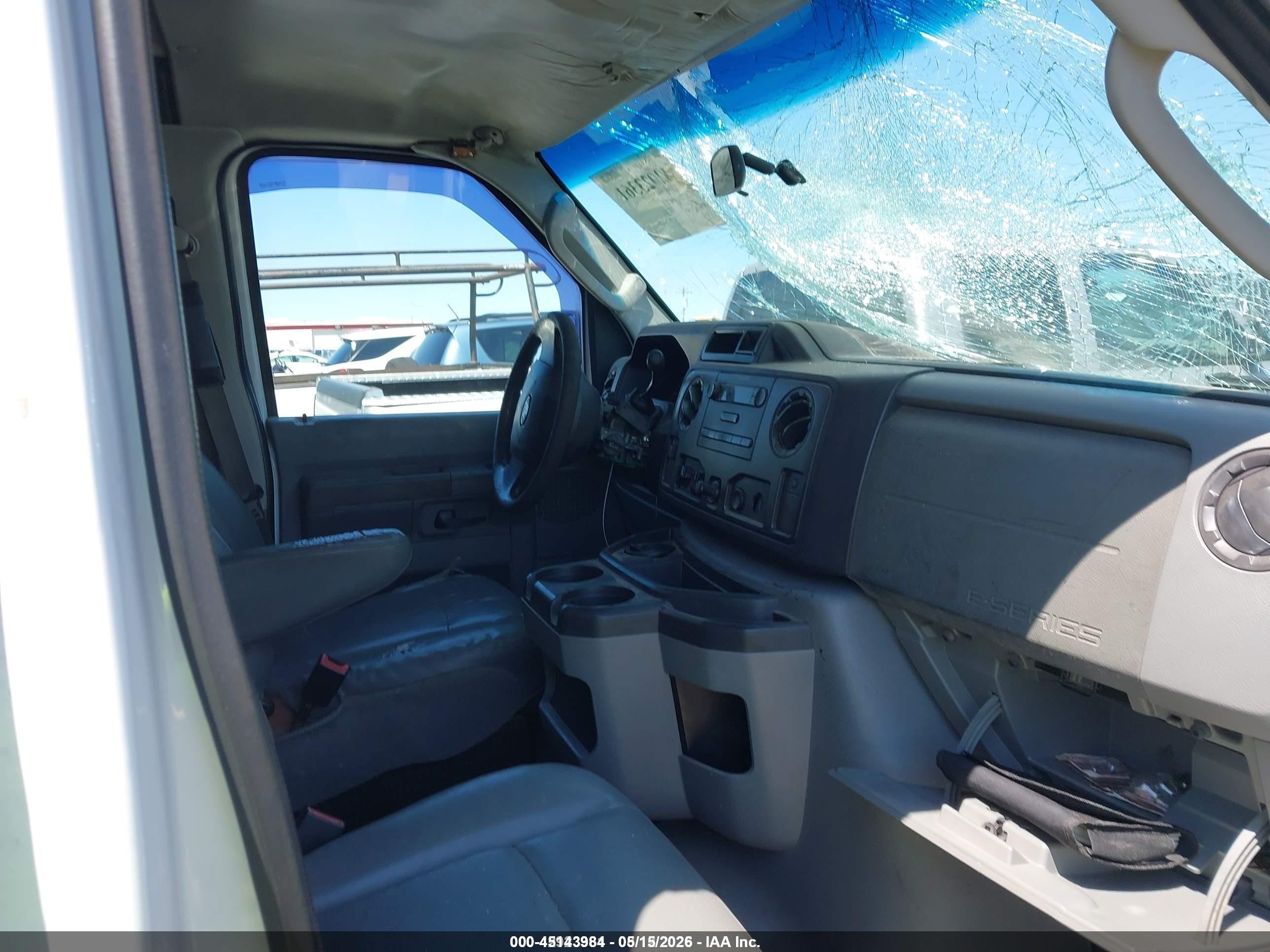 2011 Ford E-250 Commercial White vin: 1FTNE2EW5BDA76423