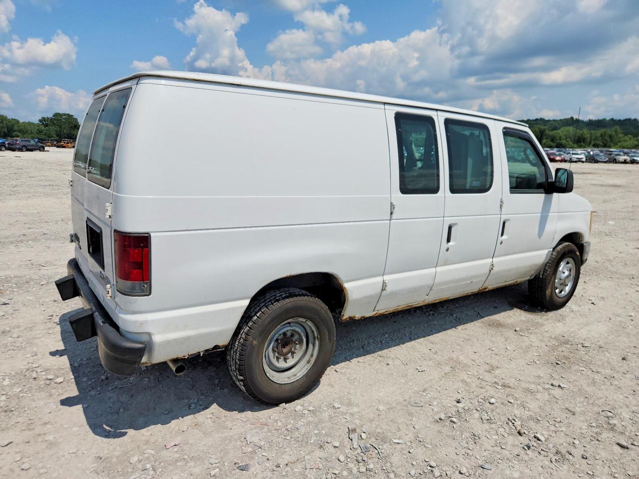2012 Ford Econoline E250 Van White vin: 1FTNE2EW5CDA24212