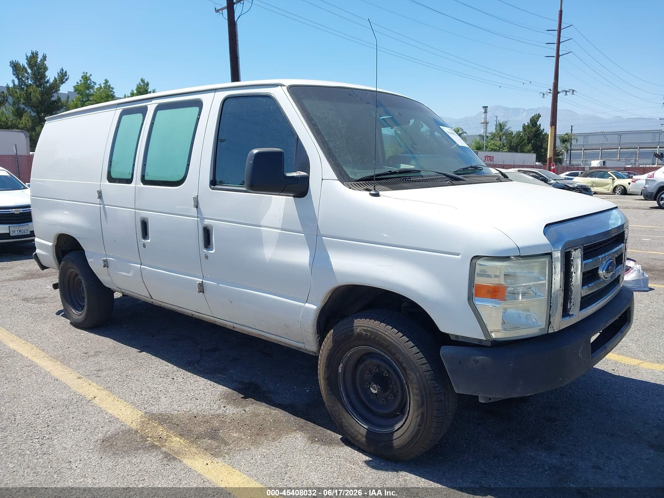 2012 Ford E-250 Commercial/recreational White vin: 1FTNE2EW5CDB05534