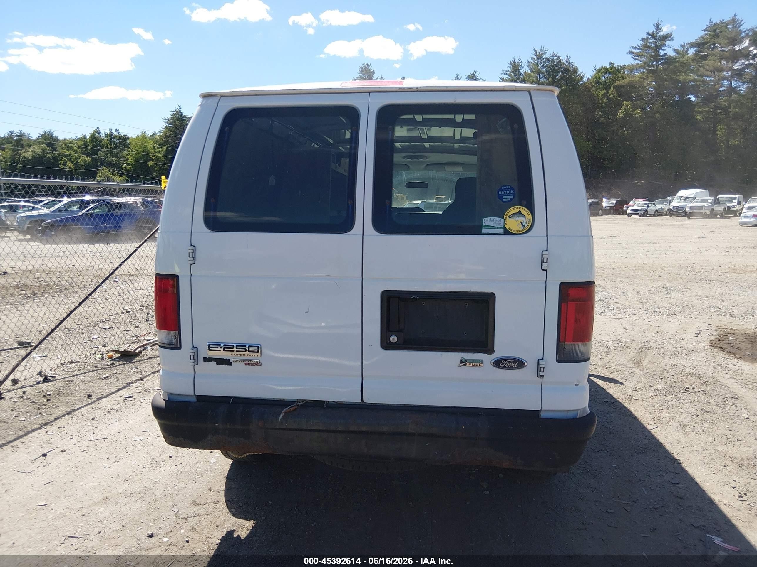 2013 Ford E-250 Commercial White vin: 1FTNE2EW5DDA31274
