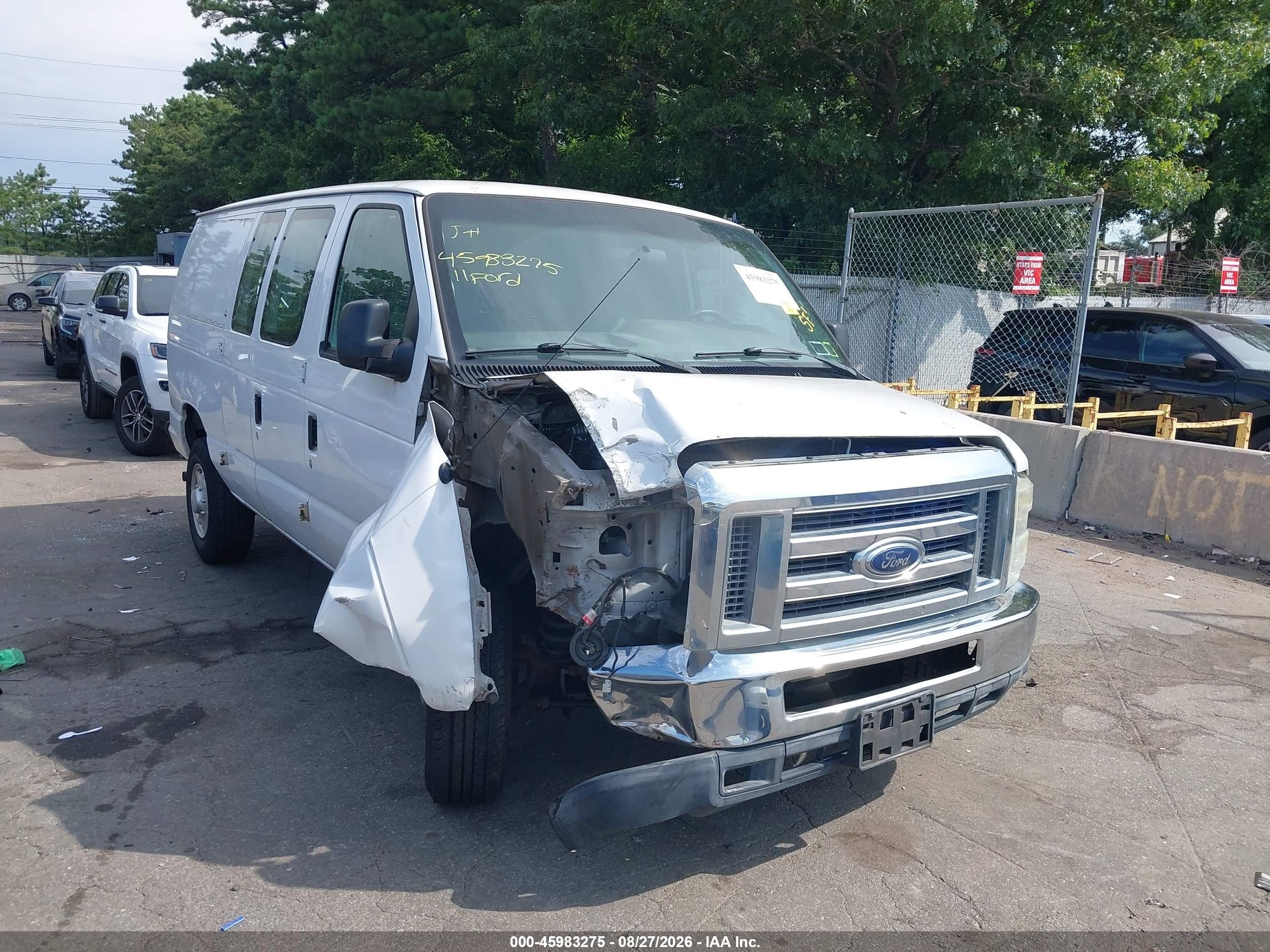 2011 Ford E-250 Commercial White vin: 1FTNE2EW6BDA76950