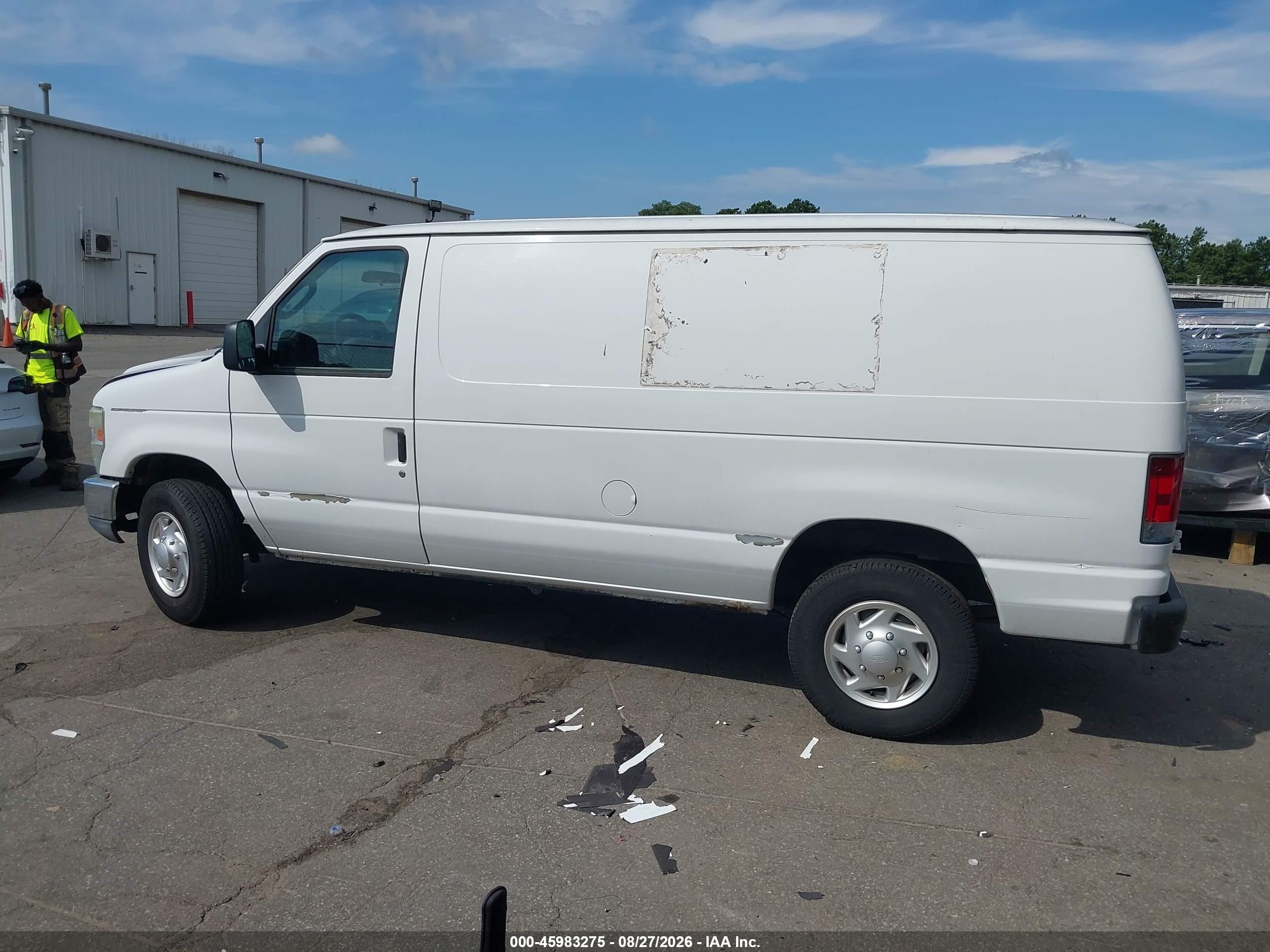 2011 Ford E-250 Commercial White vin: 1FTNE2EW6BDA76950