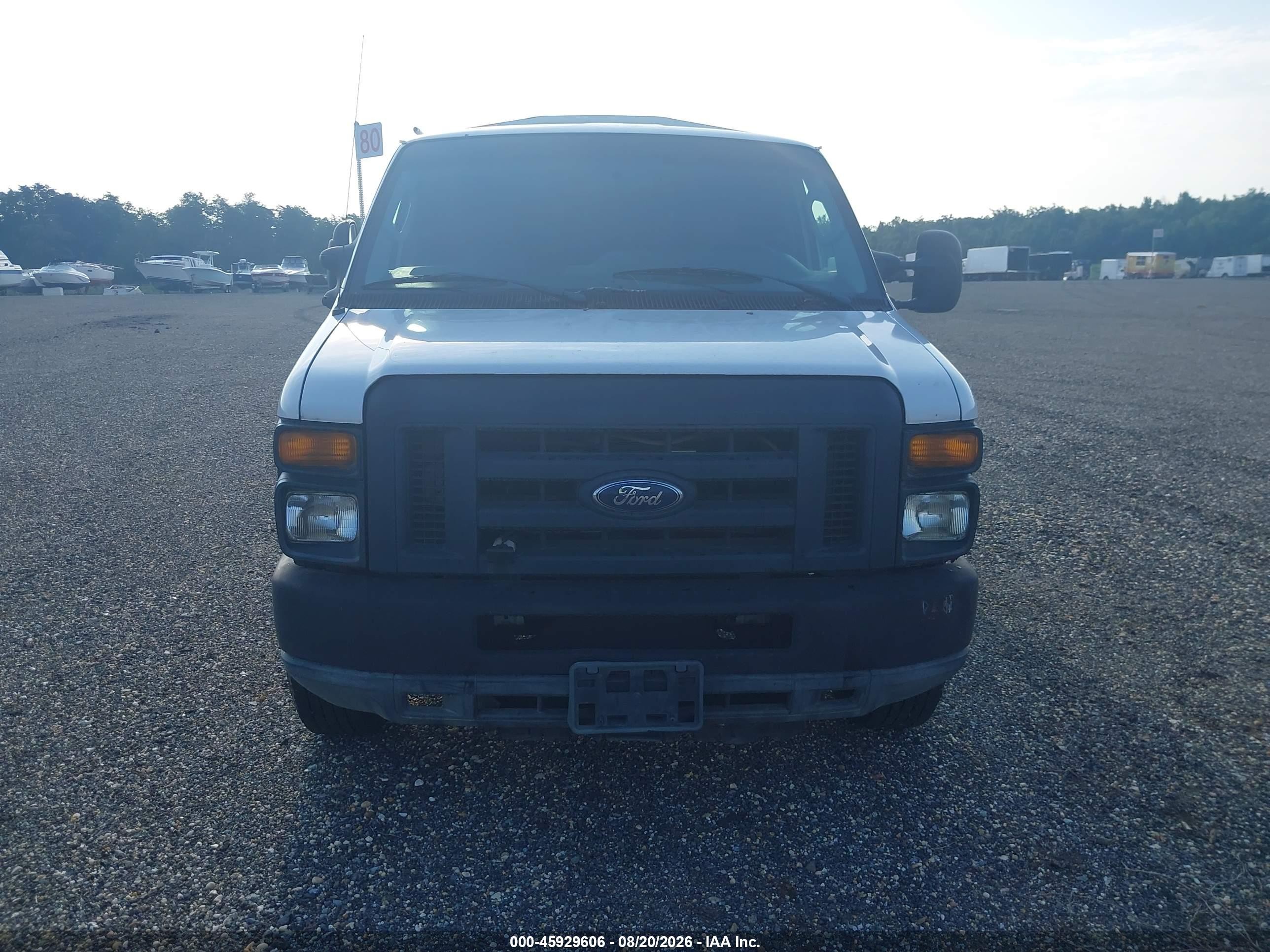 2013 Ford Econoline E250 Van White vin: 1FTNE2EW6DDA07596