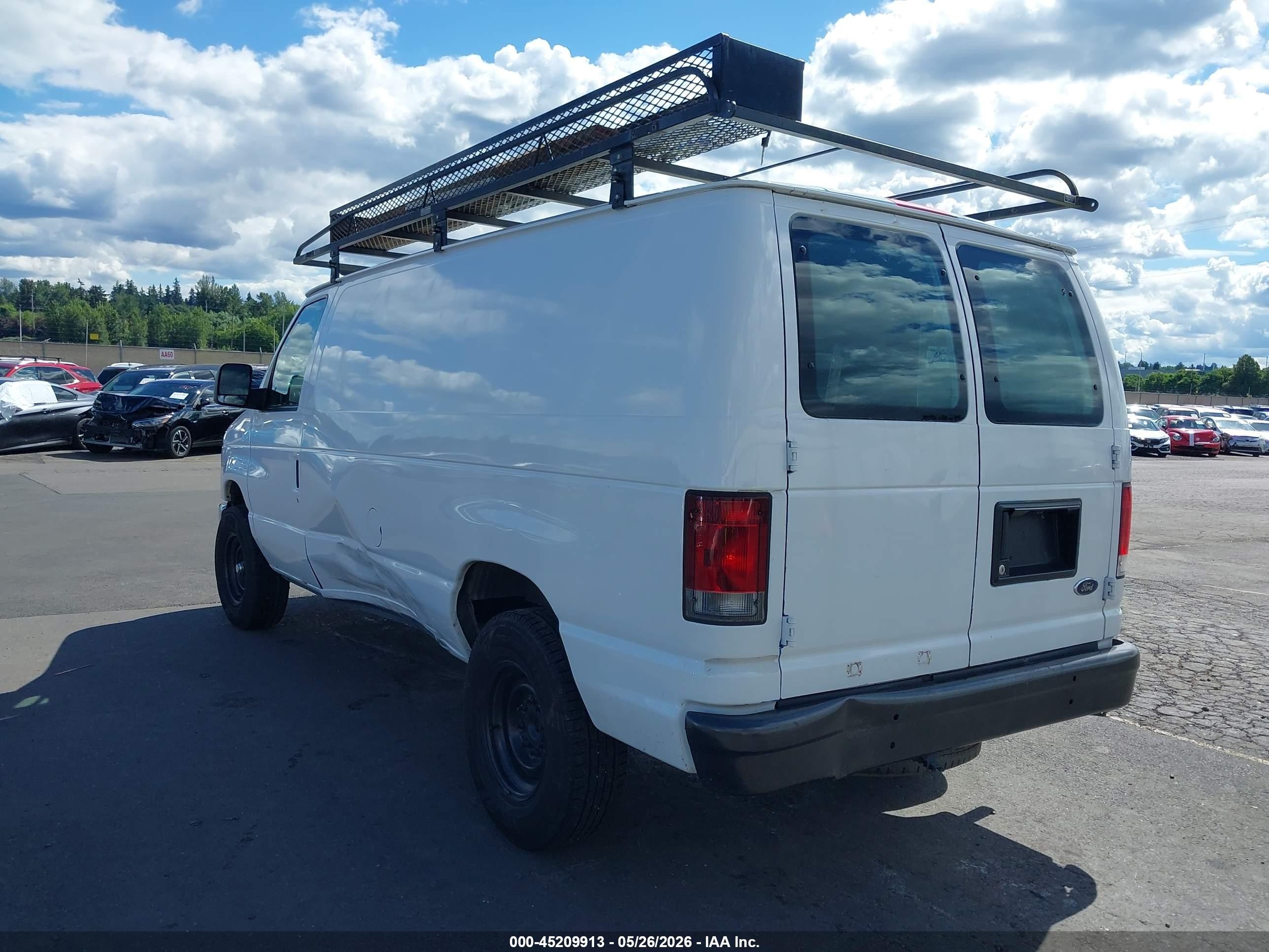2013 Ford E-250 Commercial White vin: 1FTNE2EW6DDA47306