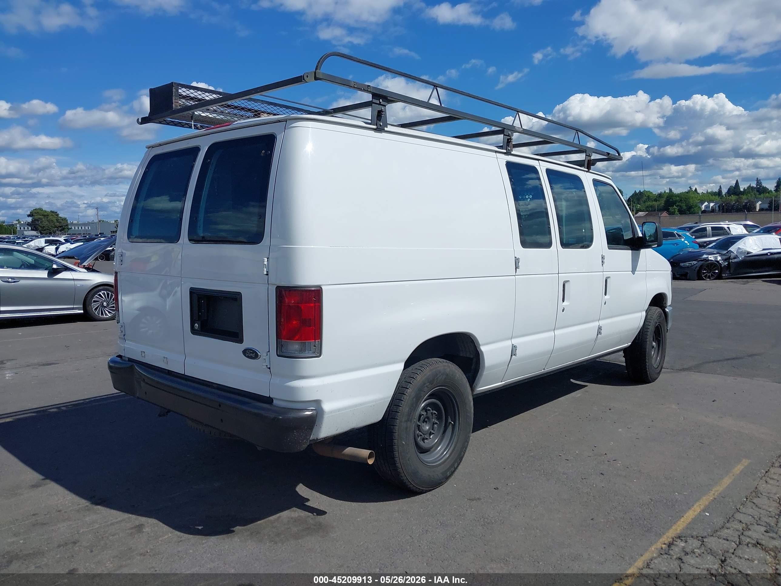 2013 Ford E-250 Commercial White vin: 1FTNE2EW6DDA47306