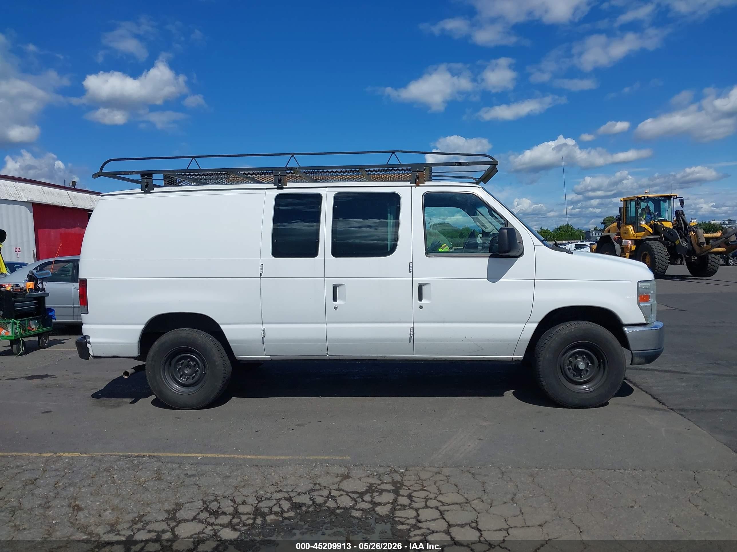 2013 Ford E-250 Commercial White vin: 1FTNE2EW6DDA47306