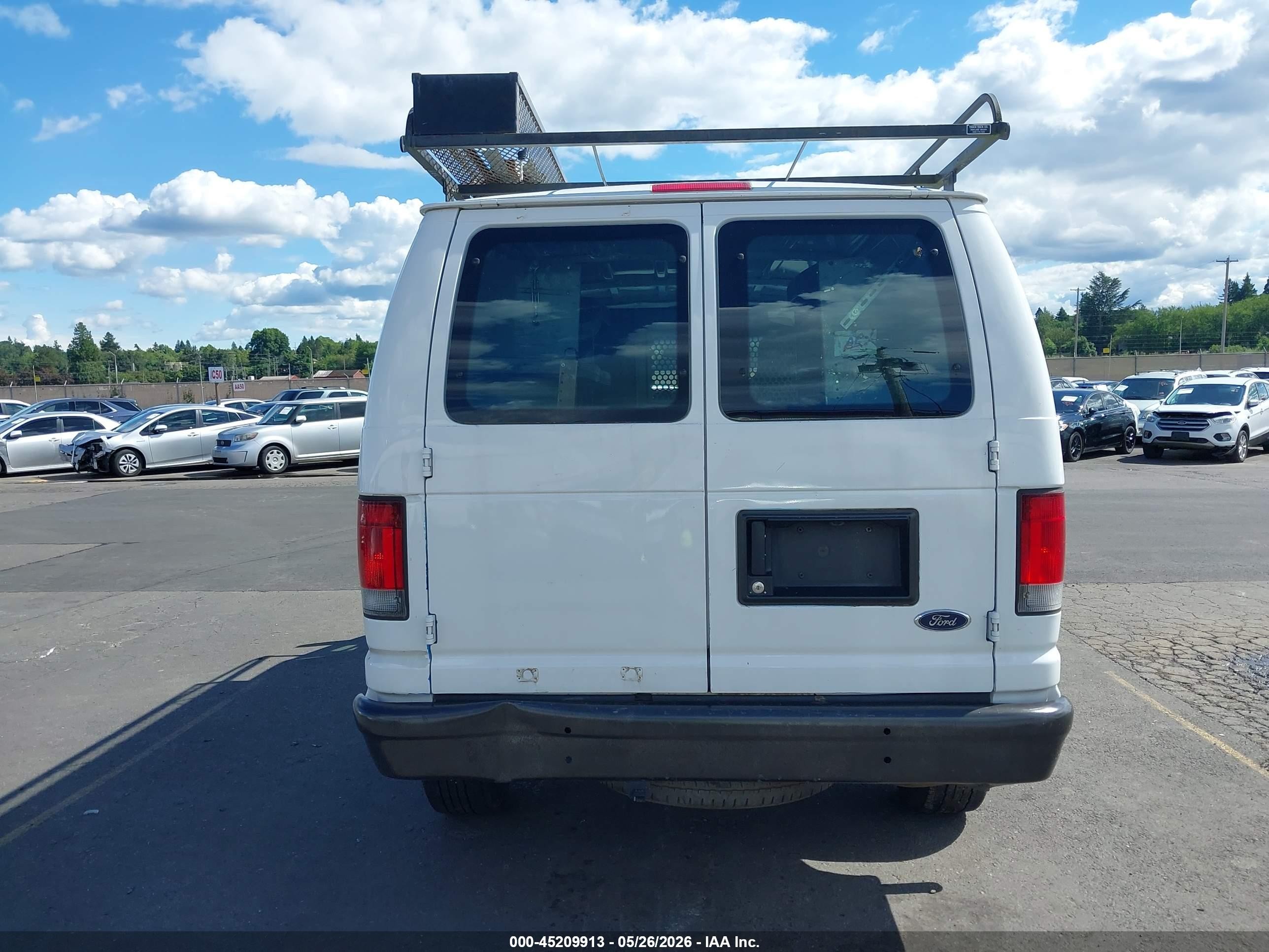 2013 Ford E-250 Commercial White vin: 1FTNE2EW6DDA47306