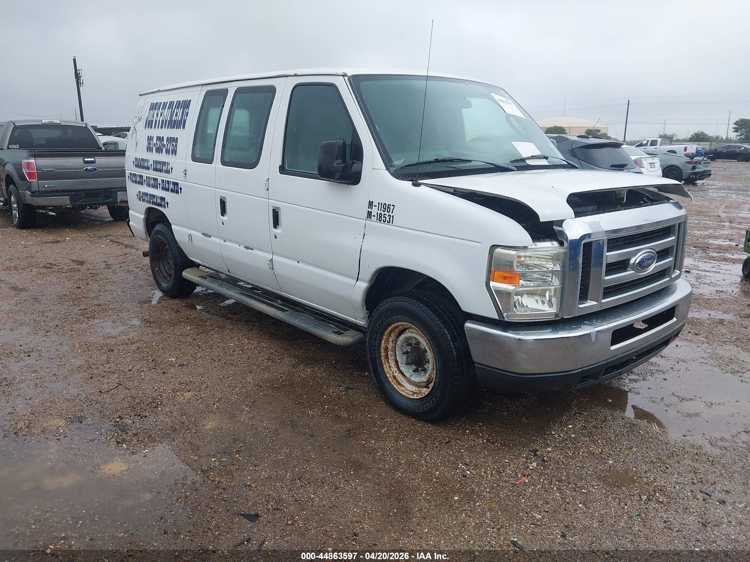 2013 Ford E-250 Commercial White vin: 1FTNE2EW6DDB16690