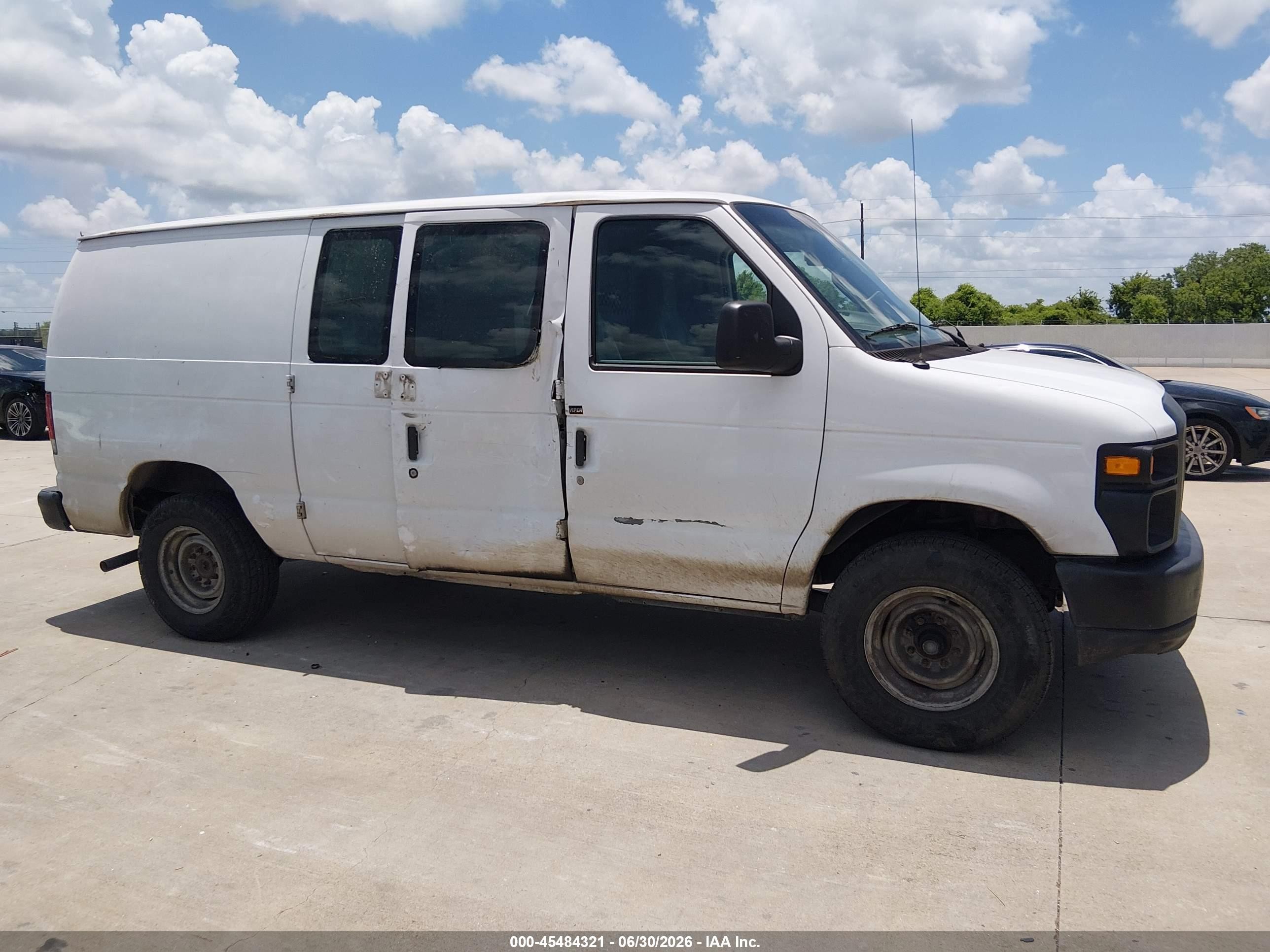 2014 Ford E-250 Commercial Белый vin: 1FTNE2EW6EDA22620