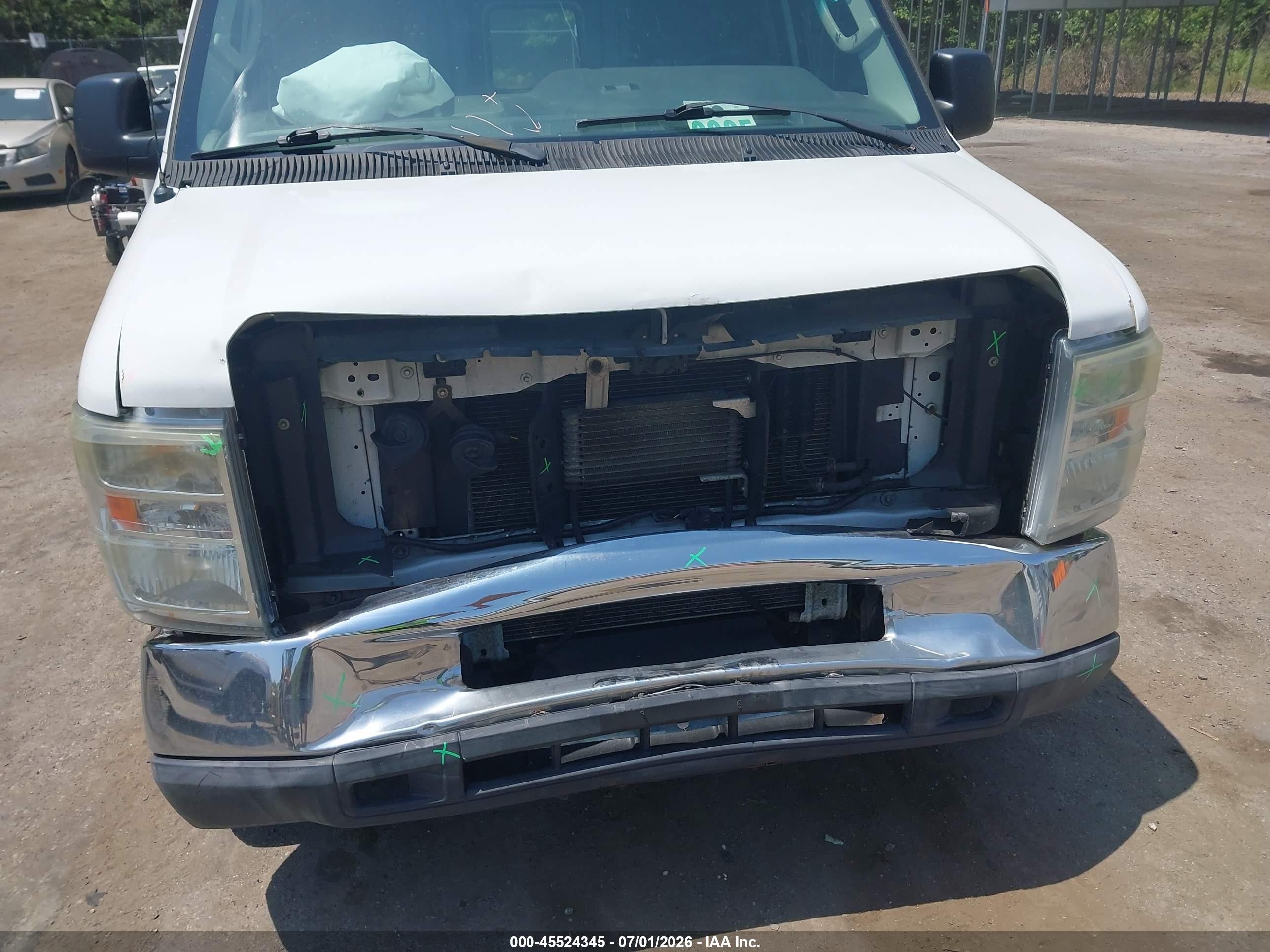2011 Ford E-250 Commercial/recreational White vin: 1FTNE2EW7BDA92543