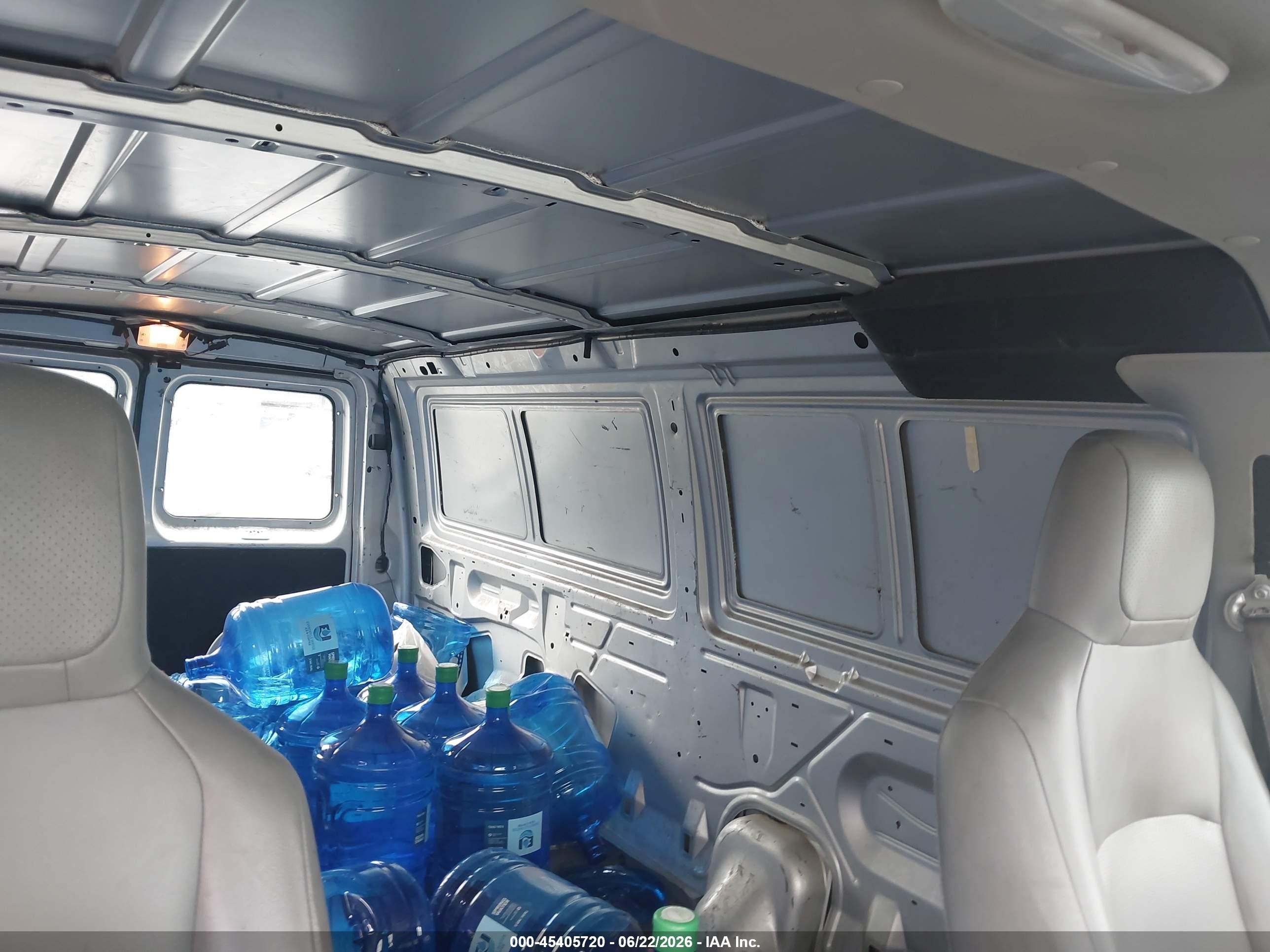 2012 Ford E-250 Commercial/recreational Silver vin: 1FTNE2EW7CDB12520