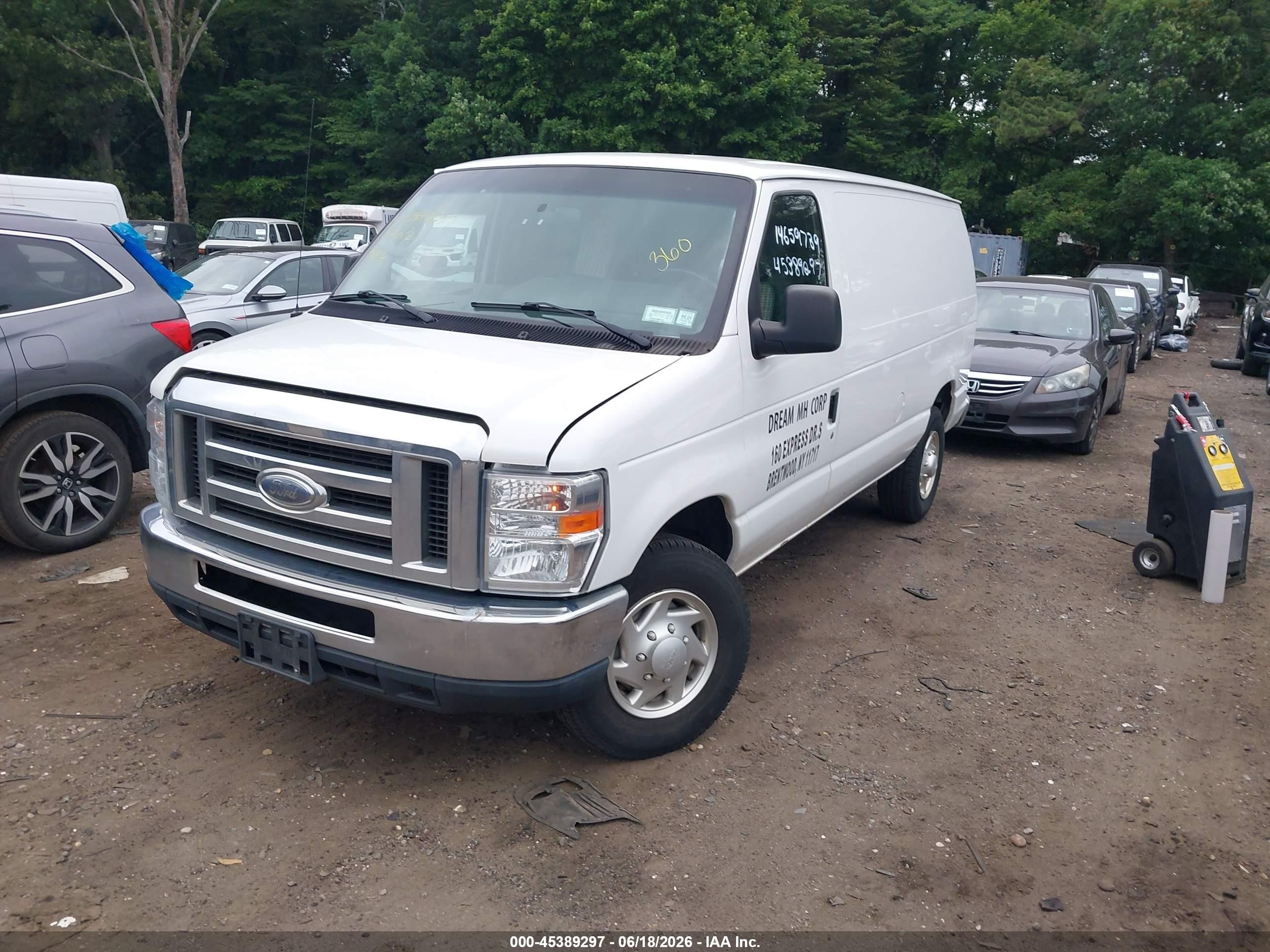 2013 Ford E-250 Commercial White vin: 1FTNE2EW7DDA51641