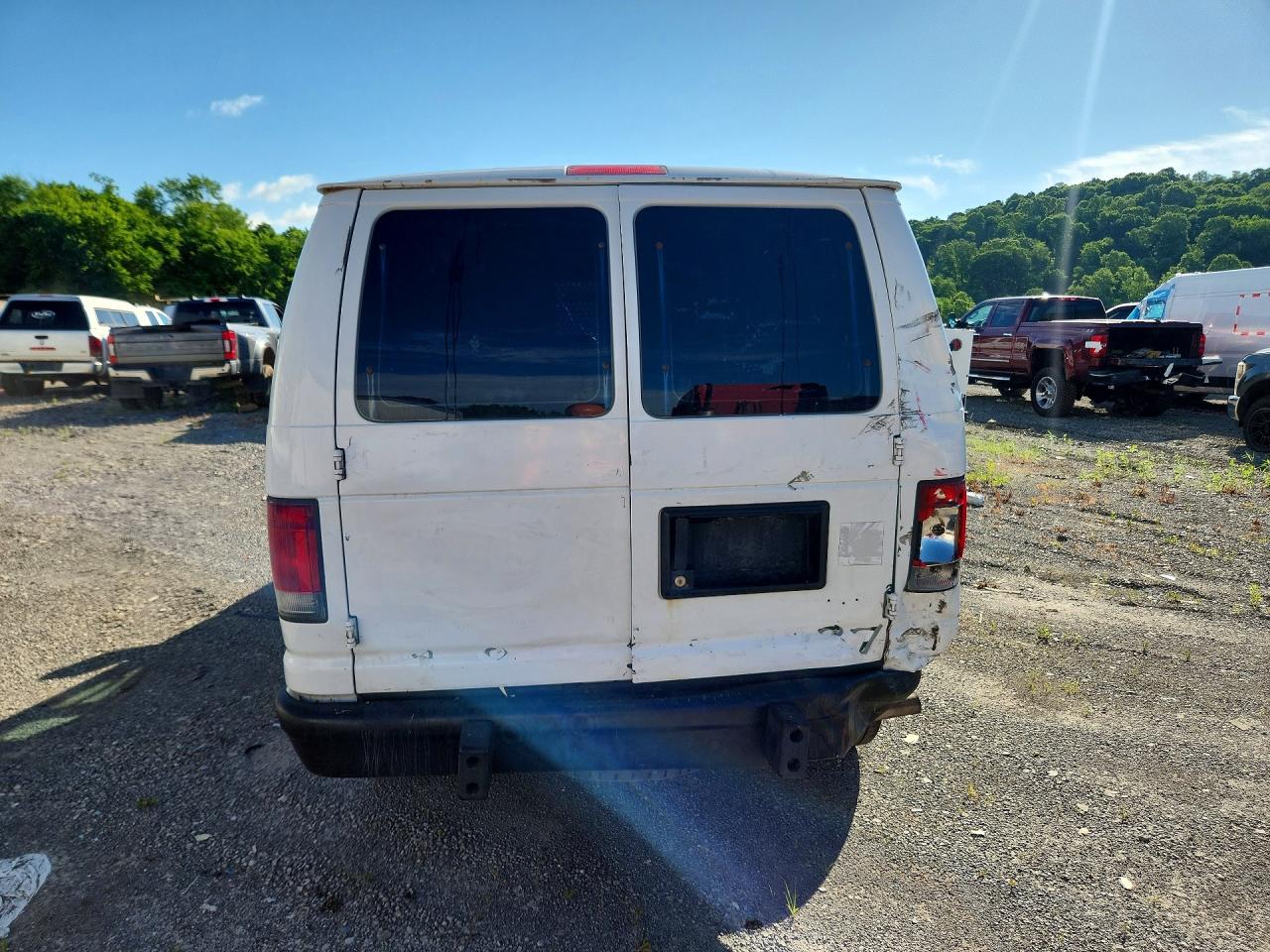2014 Ford Econoline E250 Van White vin: 1FTNE2EW7EDA95186